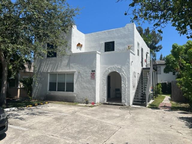 Foto de propiedad en 520 N E Street, Lake Worth Beach, FL 33460 Lake Worth Beach con MLS# 