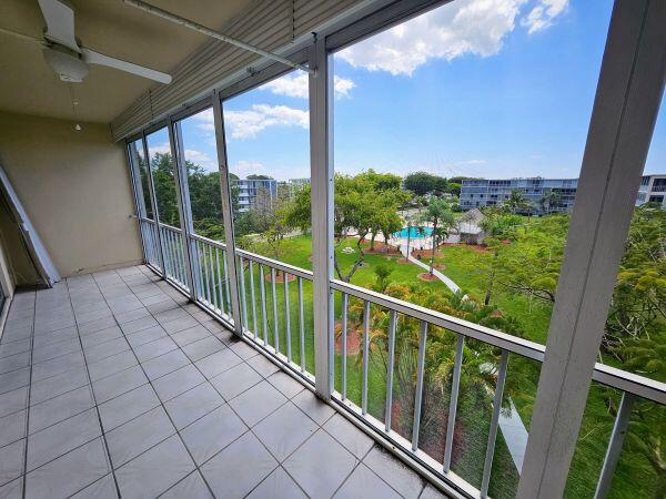 En Venta 4650 Washington Street 504, Hollywood, FL 33021, Hollywood, FL 33021