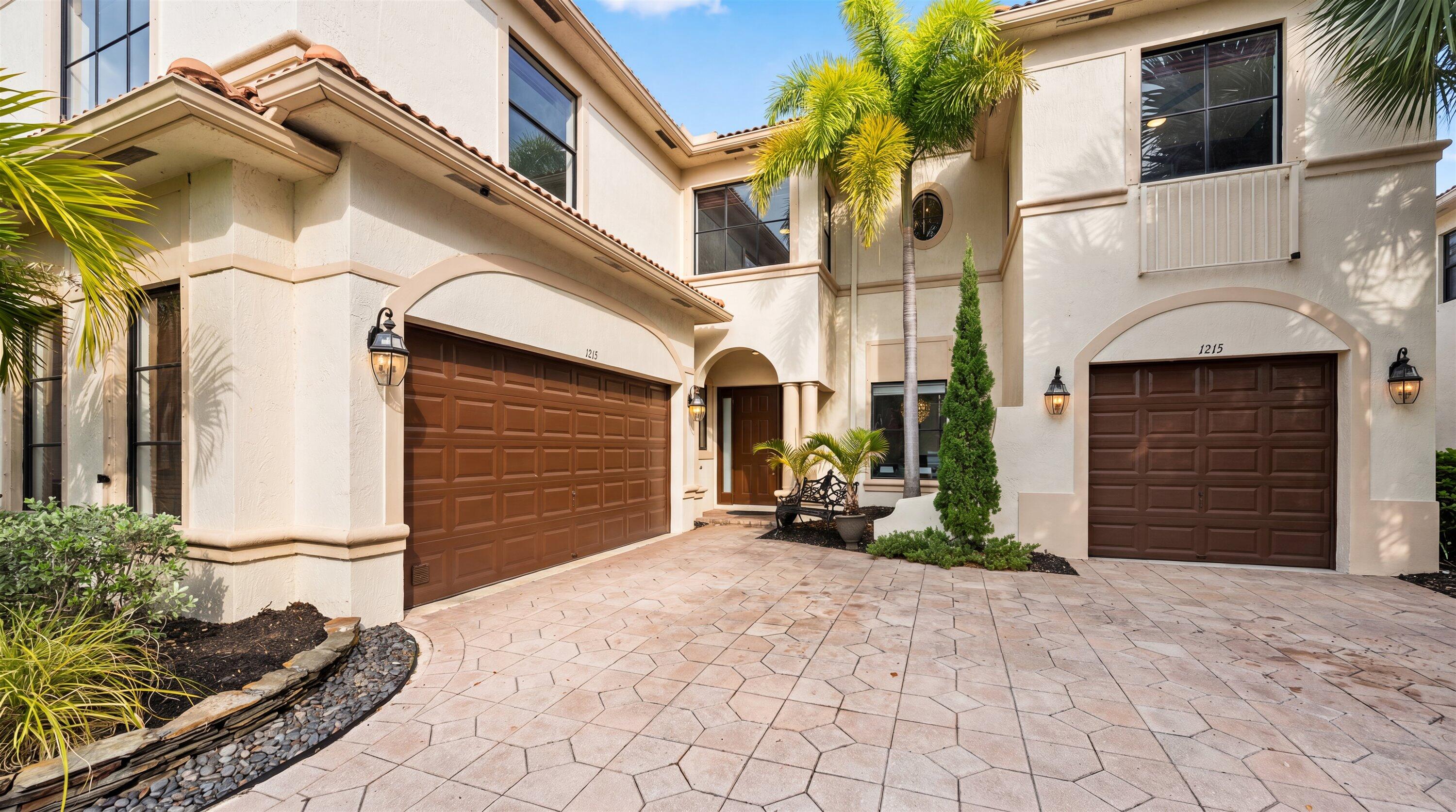 Foto de propiedad en 1215 Creekside Drive, Wellington, FL 33414 Wellington con MLS# 