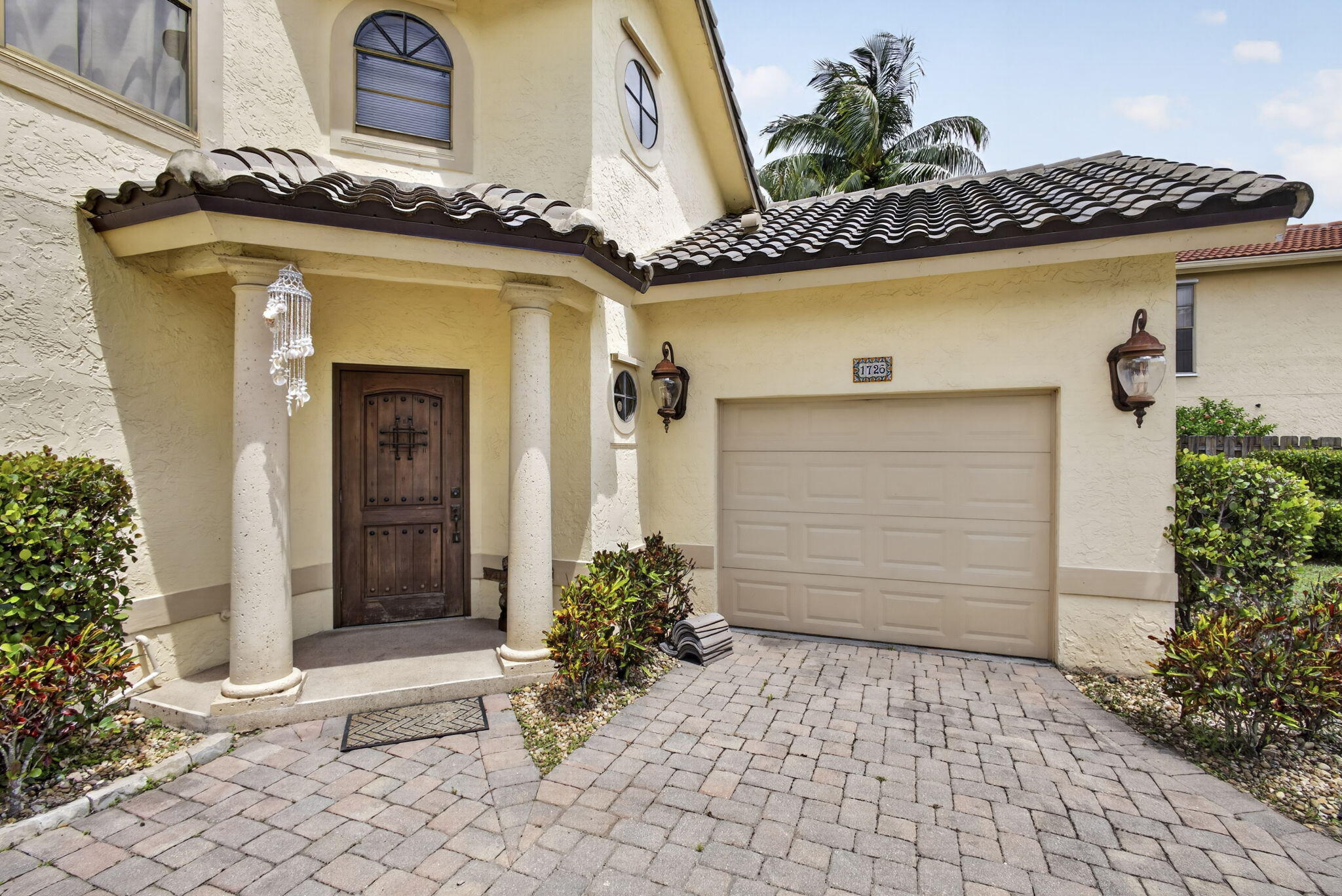 Foto de propiedad en 1726 SHORESIDE Circle, Wellington, FL 33414 Wellington con MLS# 
