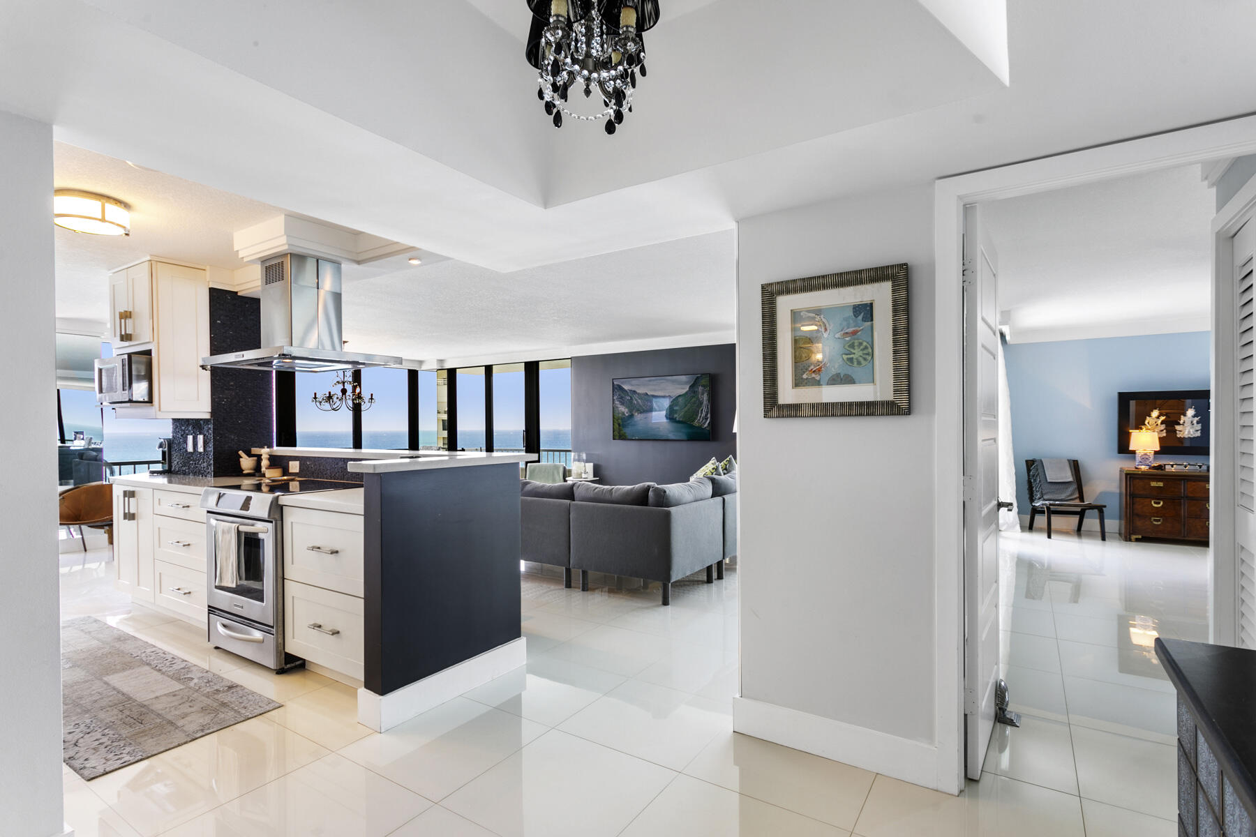 Foto de propiedad en 5510 N Ocean Drive 12a, Singer Island, FL 33404 Singer Island con MLS# 