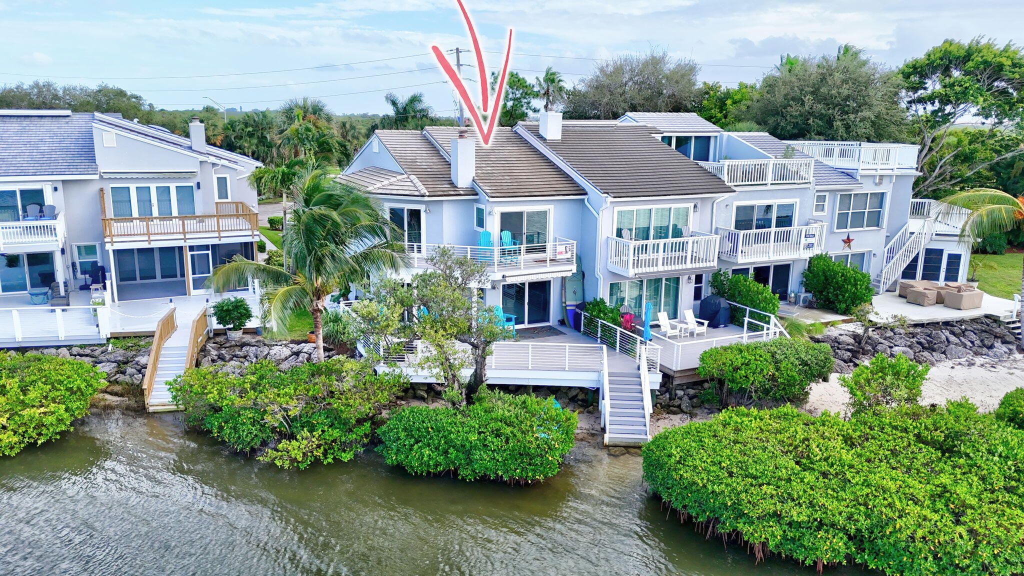 Foto de propiedad en 2408 Harbour Cove Drive, Fort Pierce, FL 34949 Fort Pierce con MLS# 