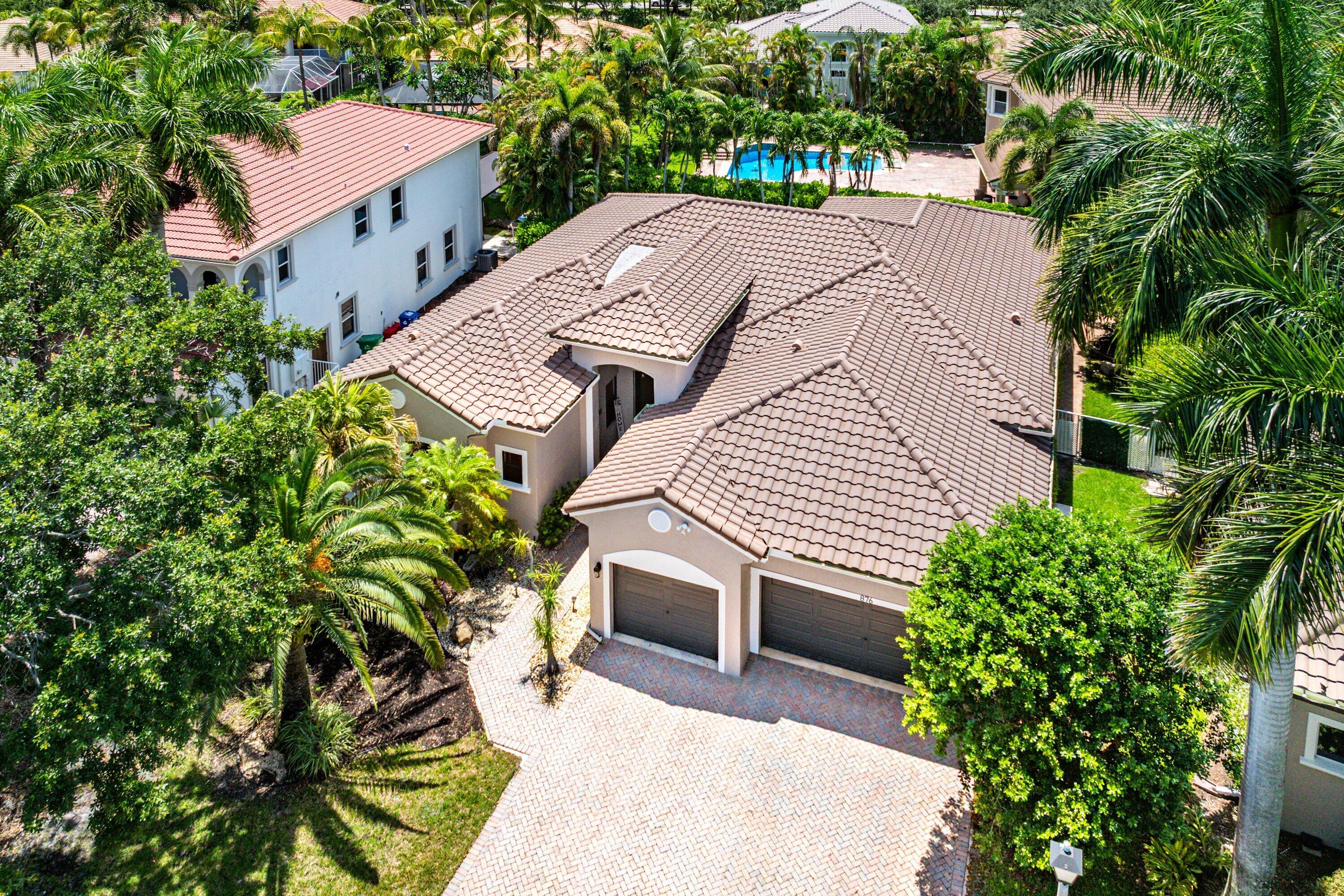 Foto de propiedad en 876 NW 123rd Drive, Coral Springs, FL 33071 Coral Springs con MLS# 