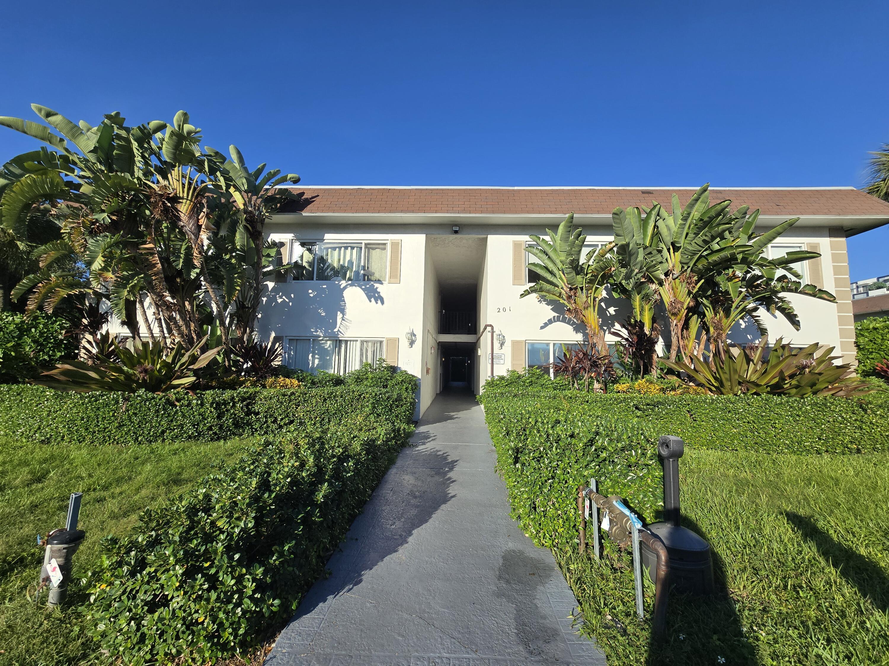 Foto de propiedad en 201 SE 6th Avenue 16, Pompano Beach, FL 33060 Pompano Beach con MLS# 
