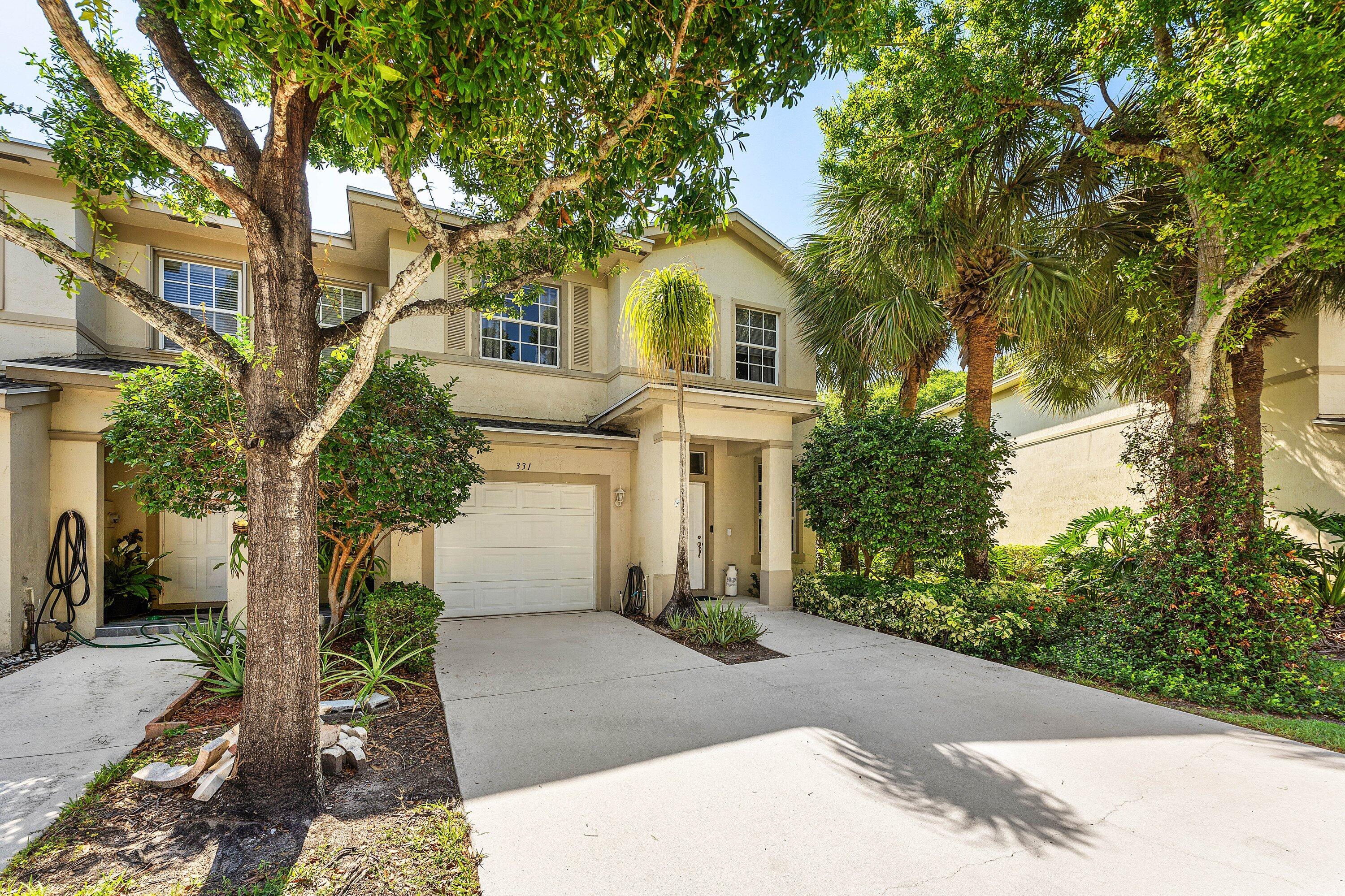 Vendido 331 Spruce Street, Boynton Beach, FL 33426, Boynton Beach, FL 33426
