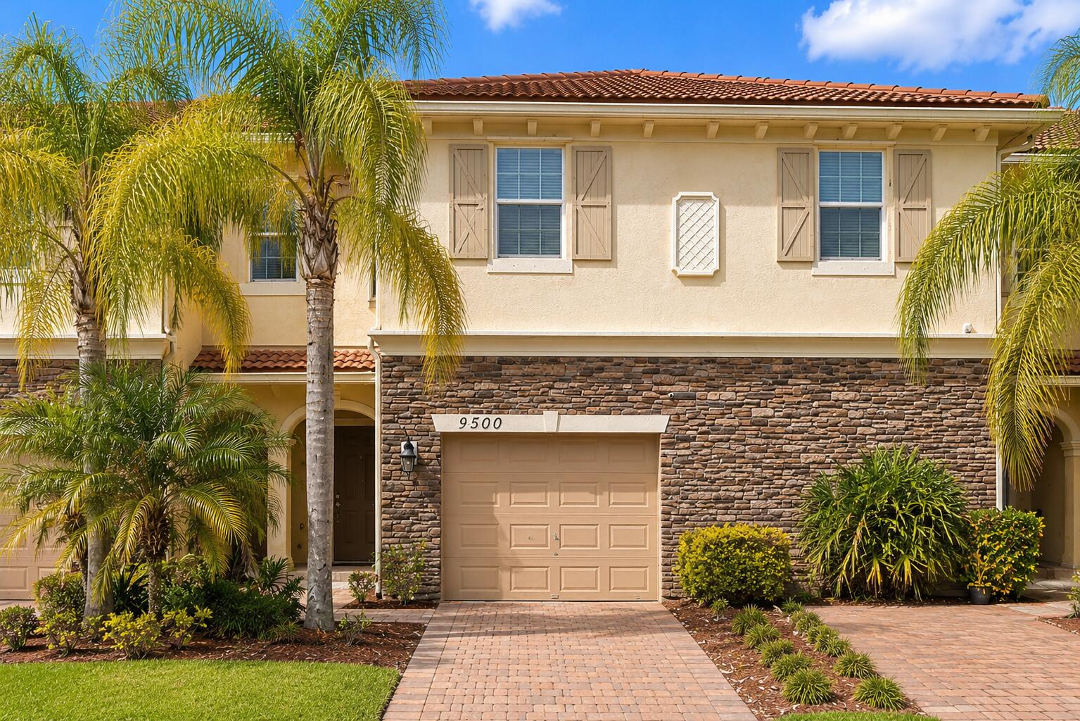 Foto de propiedad en 9500 SW Otter Lane, Stuart, FL 34997 Stuart con MLS# 