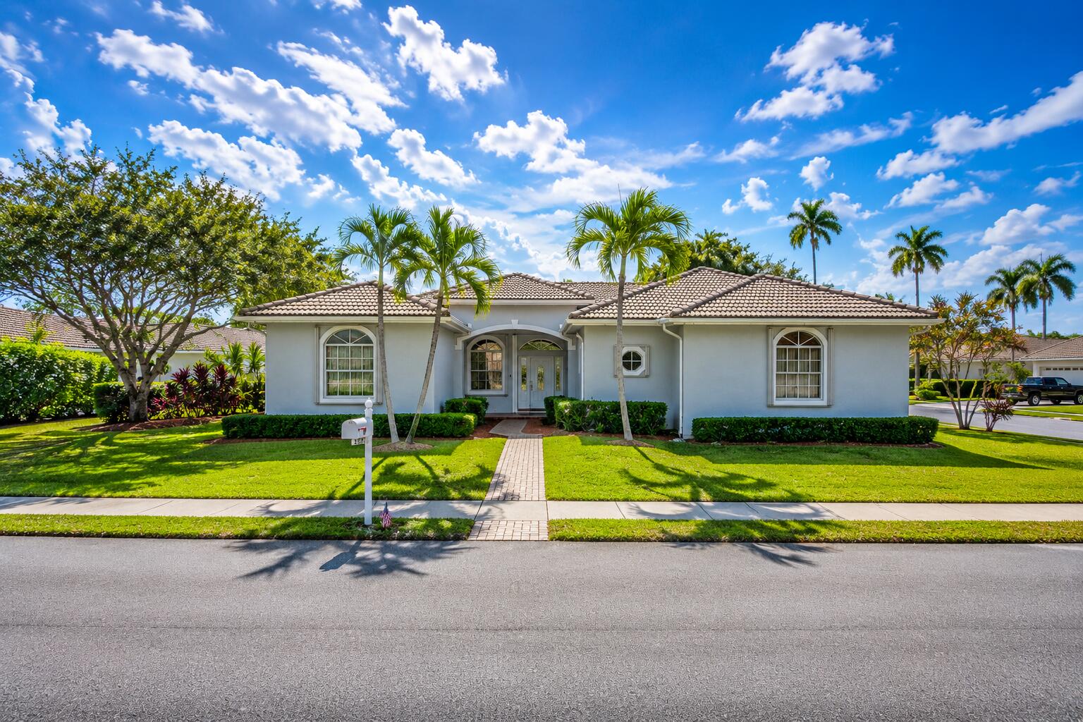 Foto de propiedad en 2570 SE 4th Place, Homestead, FL 33033 Homestead con MLS# 