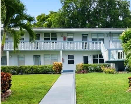 Foto de propiedad en 25 Upminster B 25, Deerfield Beach, FL 33442 Deerfield Beach con MLS# 