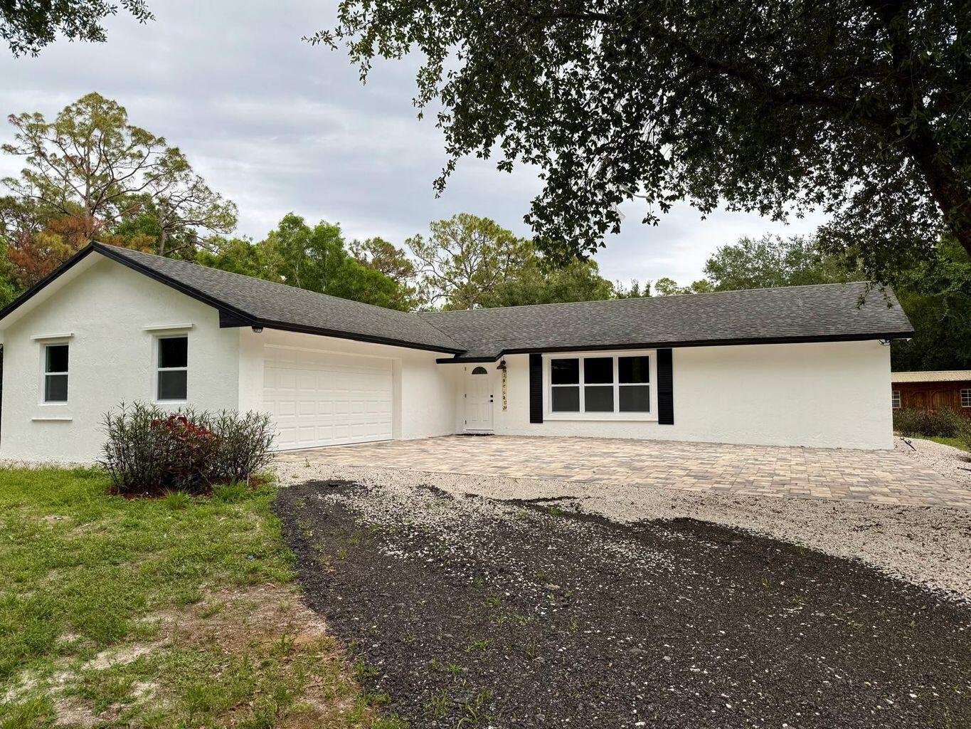 Foto de propiedad en 2812 F Road, Loxahatchee Groves, FL 33470 Loxahatchee Groves con MLS# 