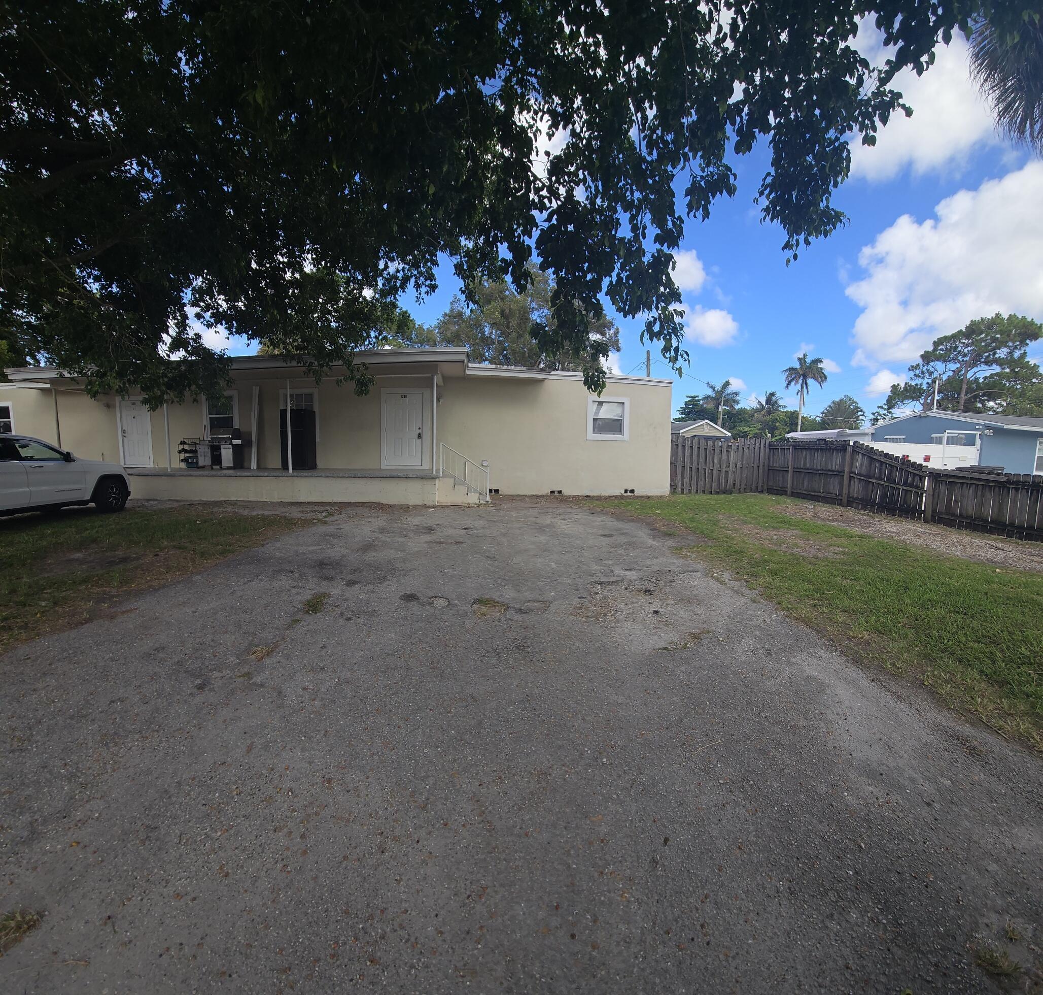 En Renta 1220 Kent Street, West Palm Beach, FL 33415, West Palm Beach, FL 33415