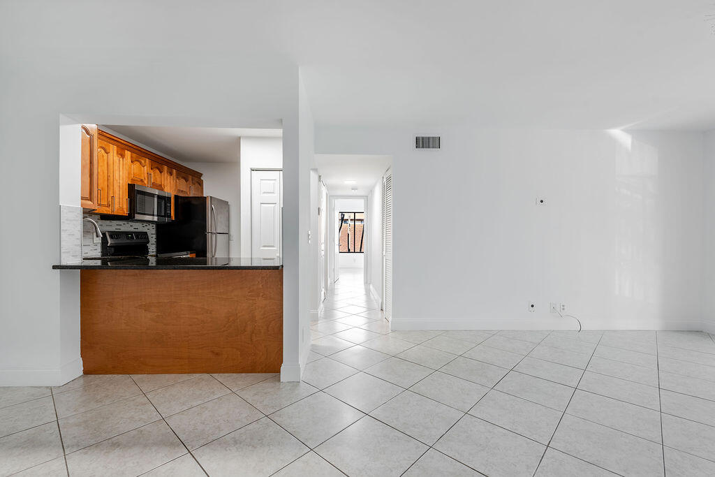 Vendido 617 Sea Pine Way D2, Greenacres, FL 33415, Greenacres, FL 33415
