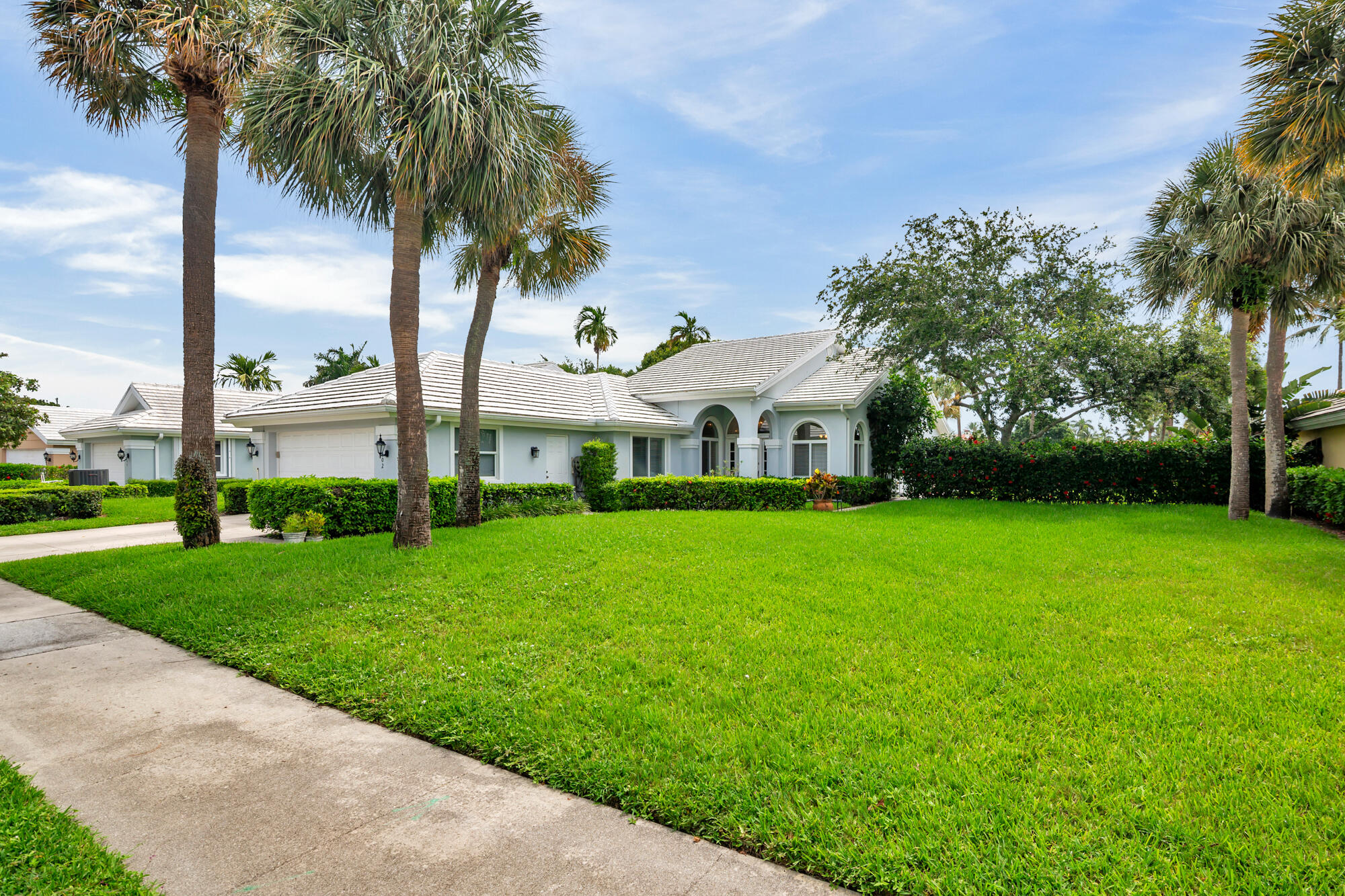 En Venta 2402 Saratoga Bay Drive, West Palm Beach, FL 33409, West Palm Beach, FL 33409