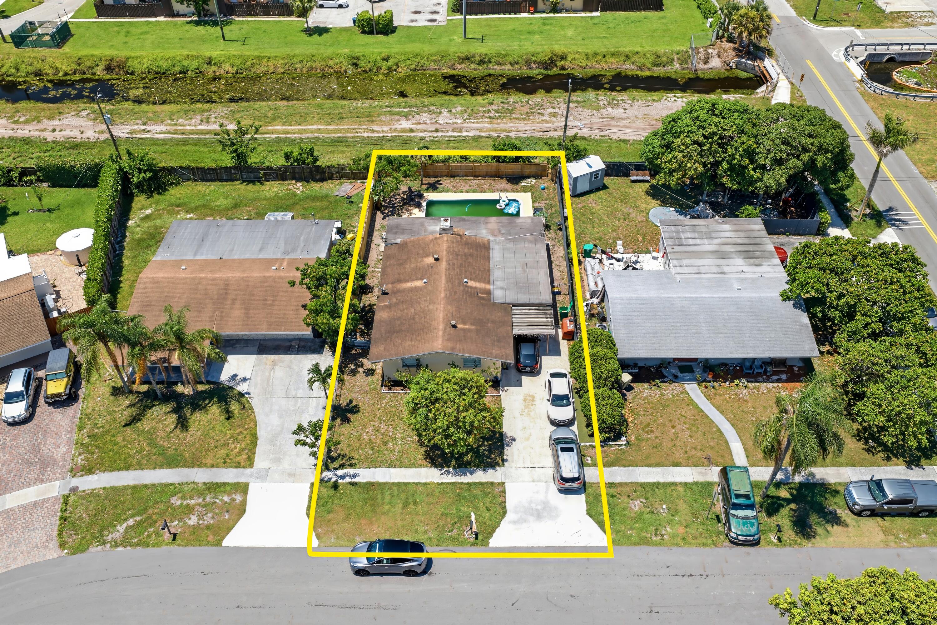 En Venta 18 Andros Road, Palm Springs, FL 33461, Palm Springs, FL 33461