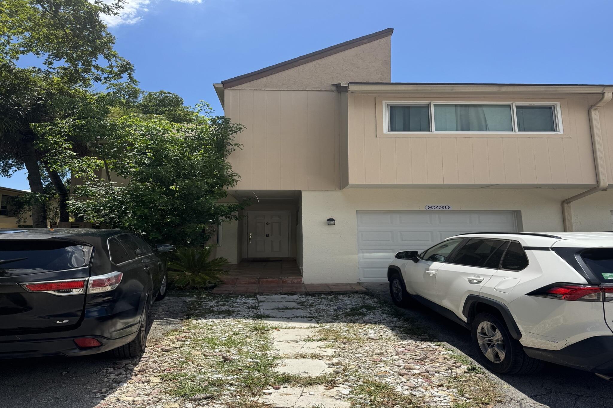 Foto de propiedad en 8230 NW 9th Court 6, Plantation, FL 33324 Plantation con MLS# 