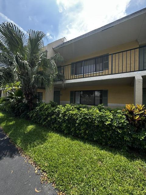 Foto de propiedad en 704 Meadows Circle 704, Boynton Beach, FL 33436 Boynton Beach con MLS# 