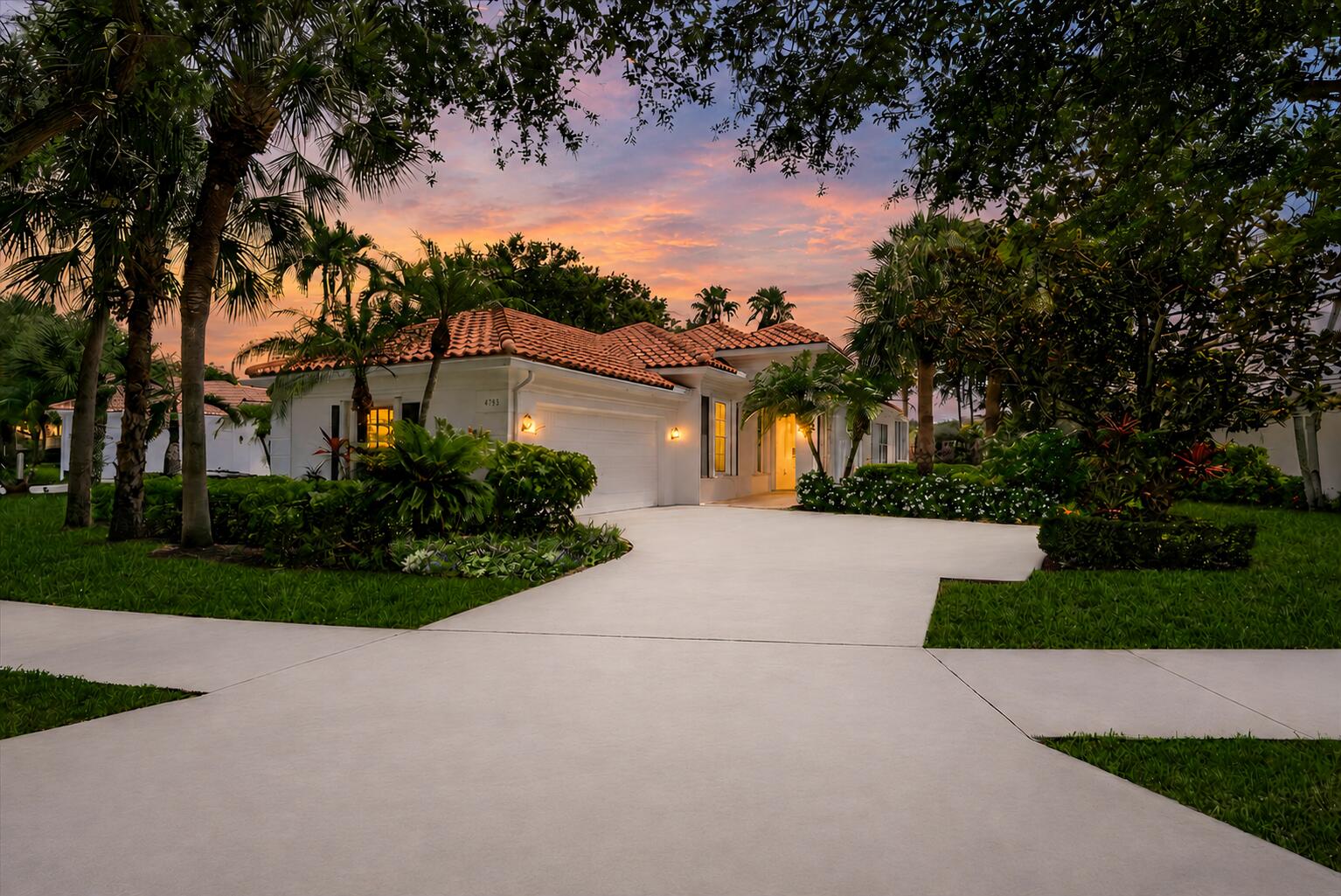 Exterior Sunset Home