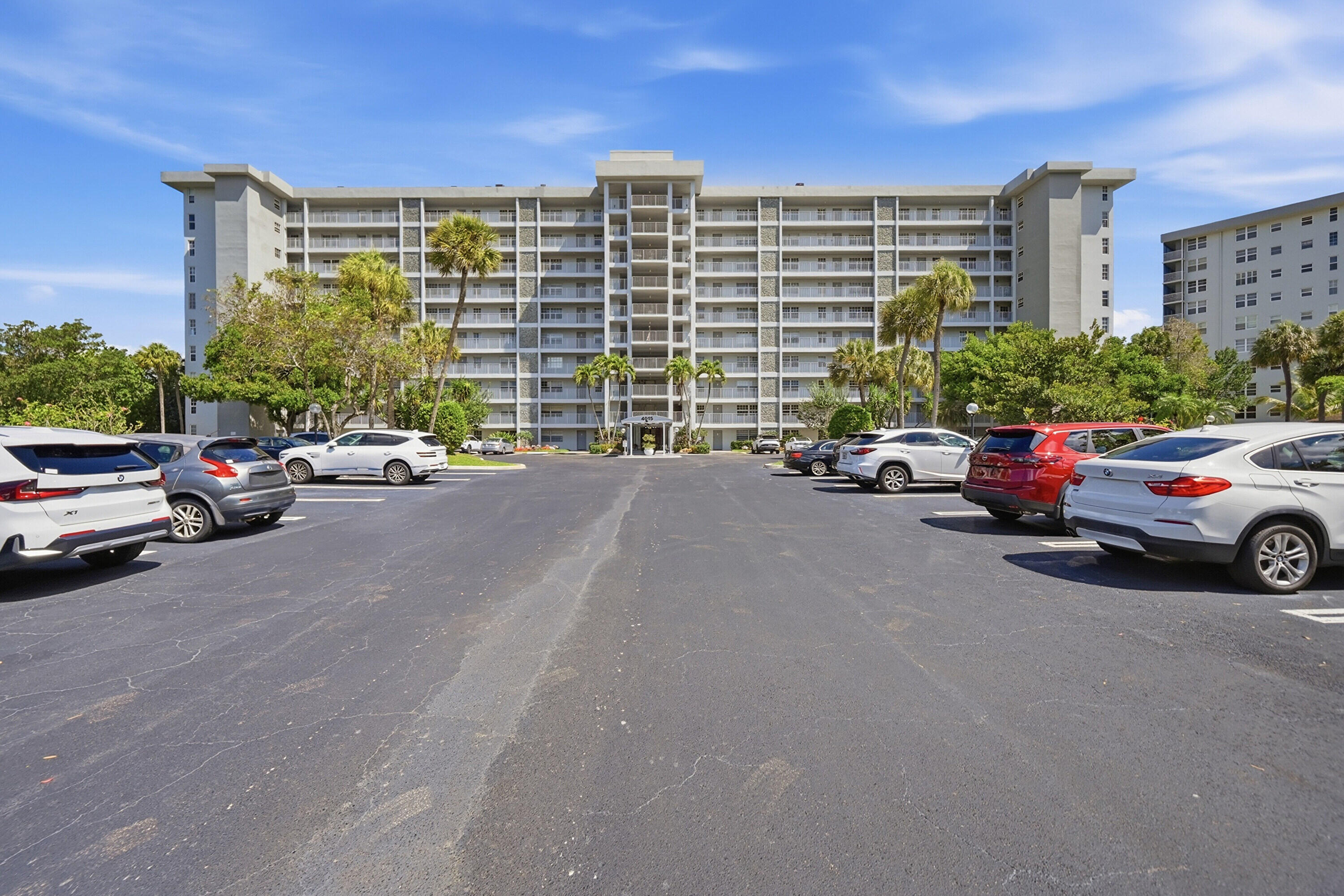 En Renta 4015 W Palm Aire Drive 1001, Pompano Beach, FL 33069, Pompano Beach, FL 33069