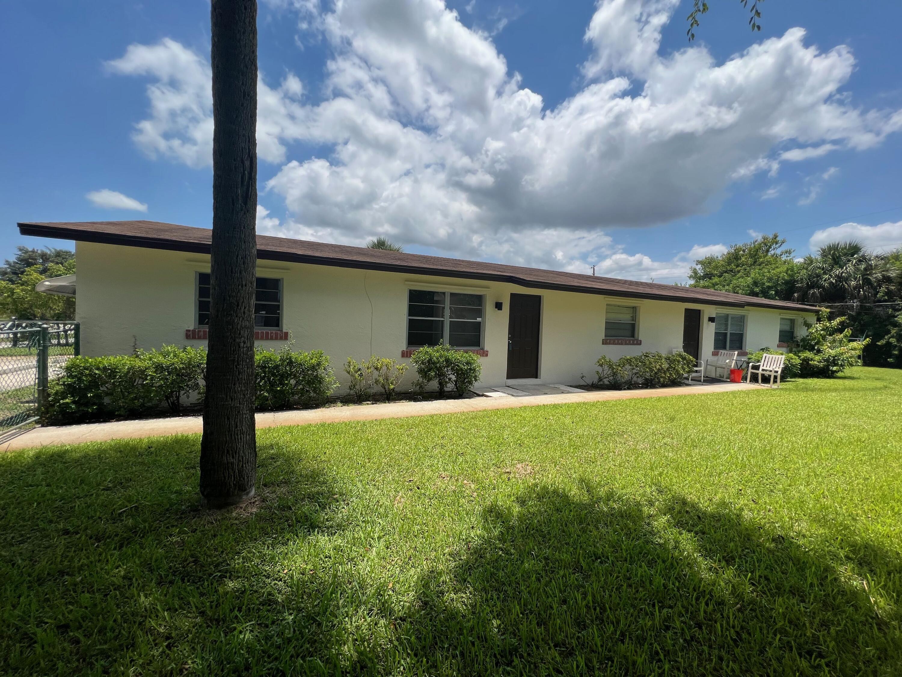 Alquilada 1887 Breezy Lane, West Palm Beach, FL 33417, West Palm Beach, FL 33417