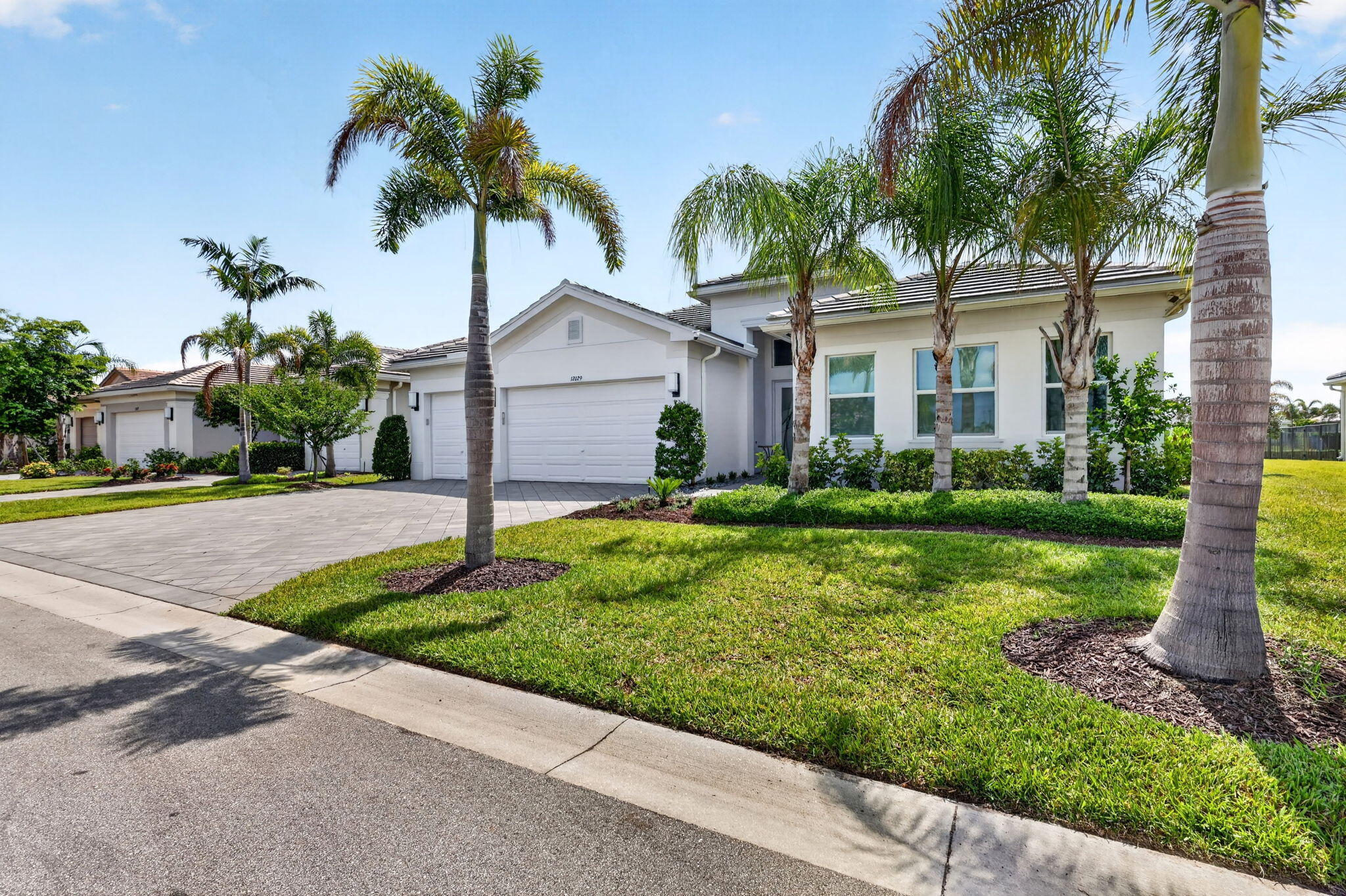 En Venta 12029 SW Water Lily Terrace, Port St. Lucie, FL 34987, Port St. Lucie, FL 34987