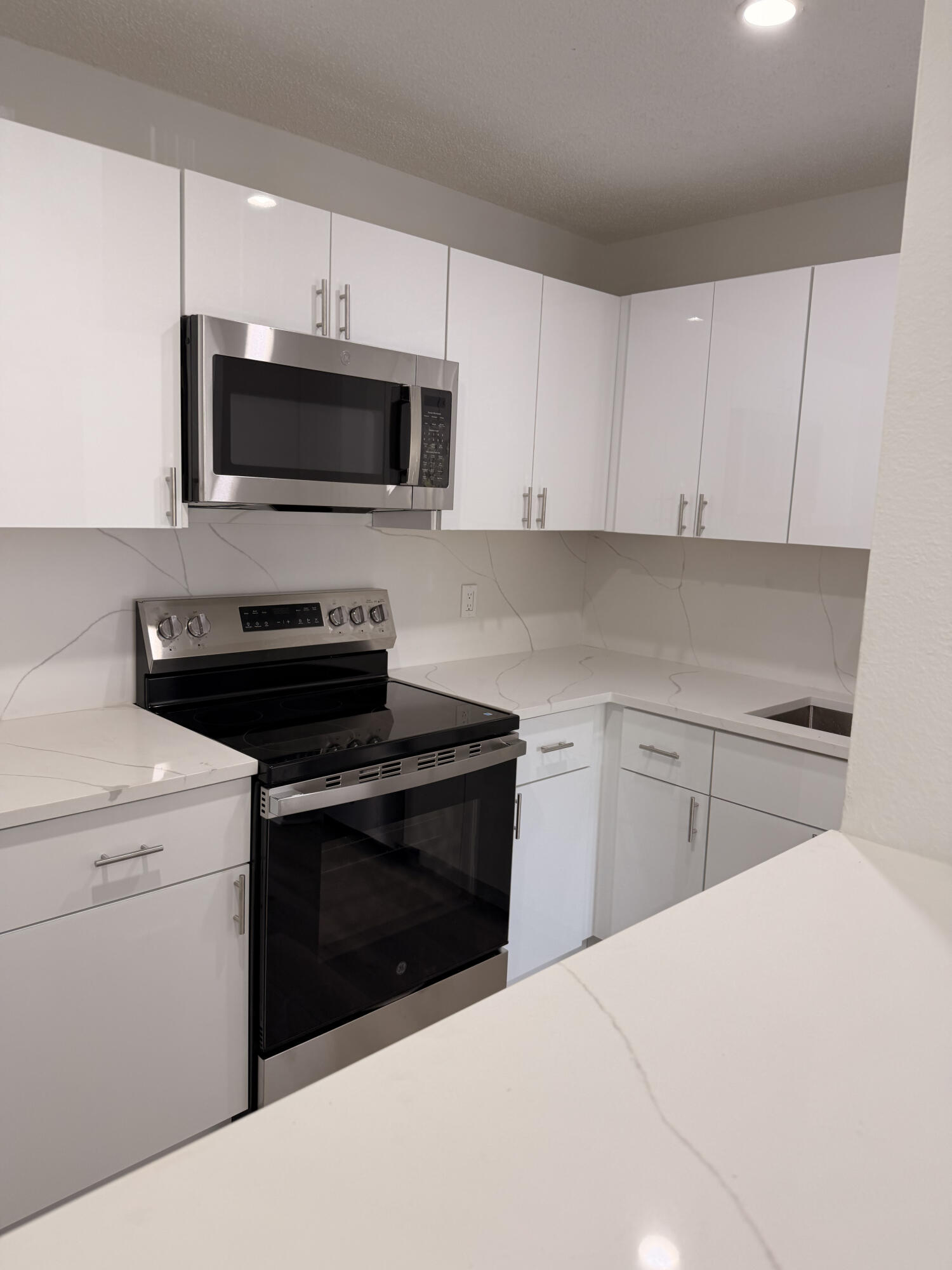 Foto de propiedad en 10401 SW 108th Avenue 240, Miami, FL 33176 Miami con MLS# 