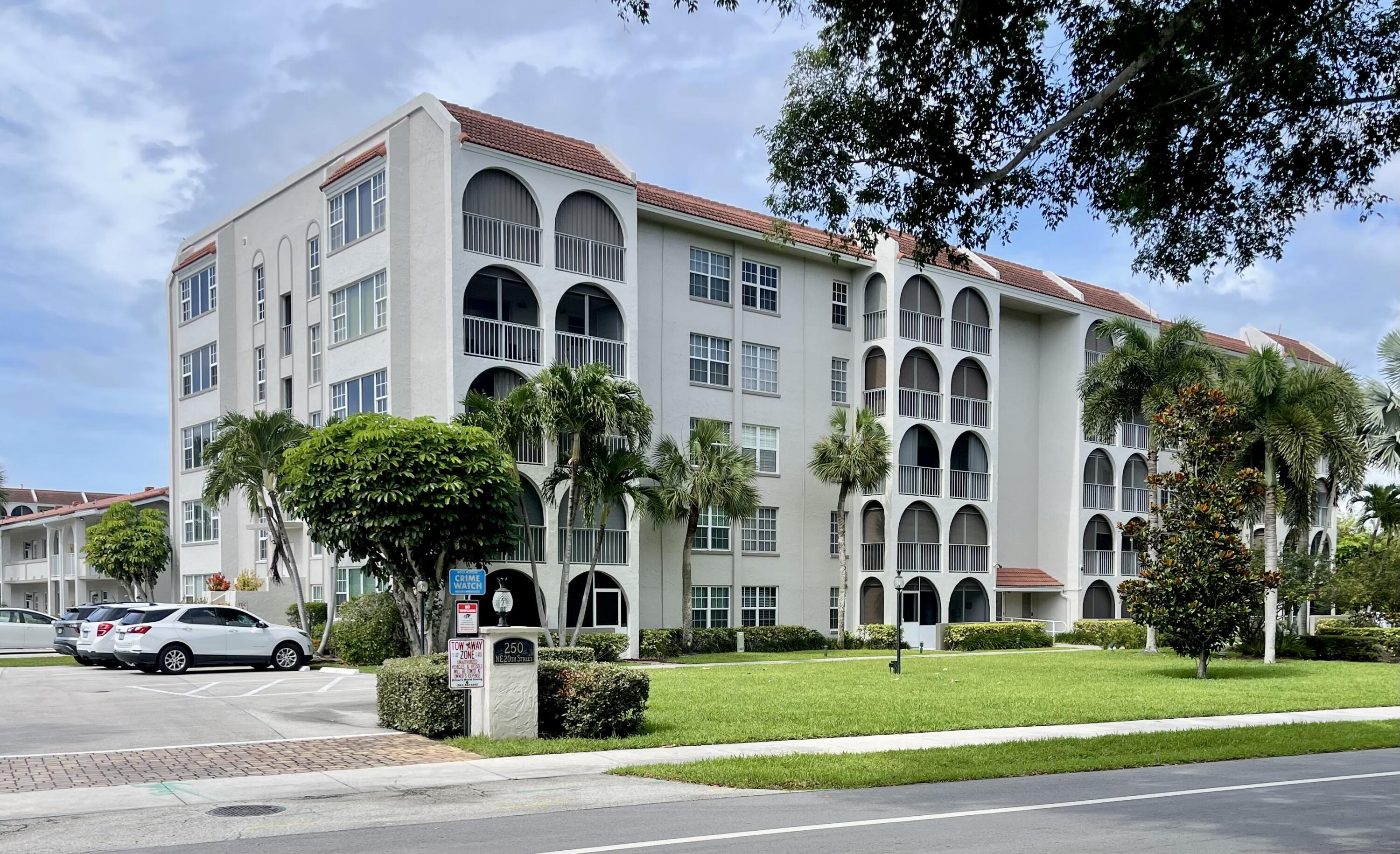 Foto de propiedad en 250 NE 20th Street 3080, Boca Raton, FL 33431 Boca Raton con MLS# 
