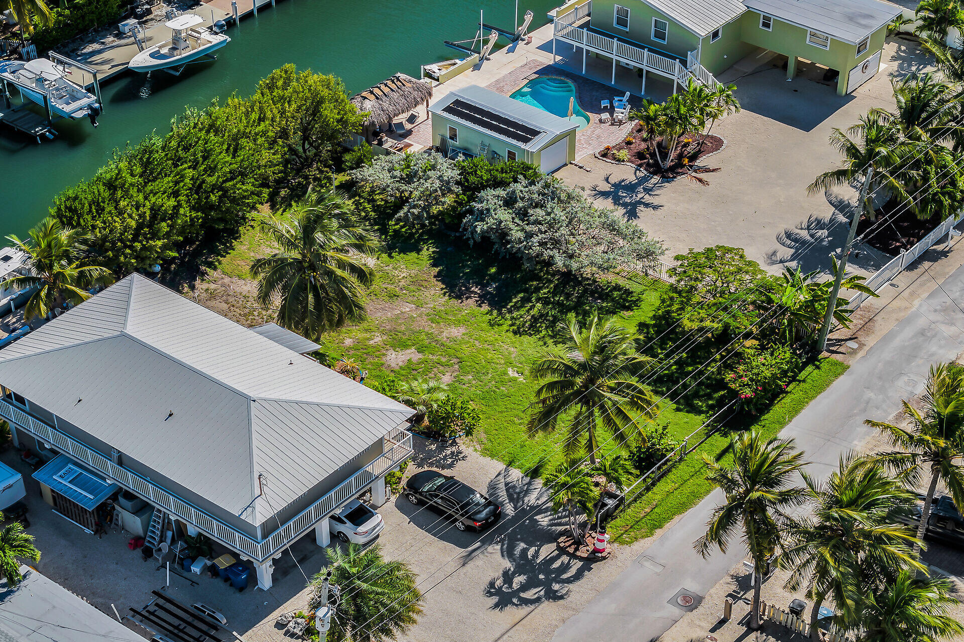 Foto de propiedad en 149 Iroquois Drive, Islamorada, FL 33036 Islamorada con MLS# 