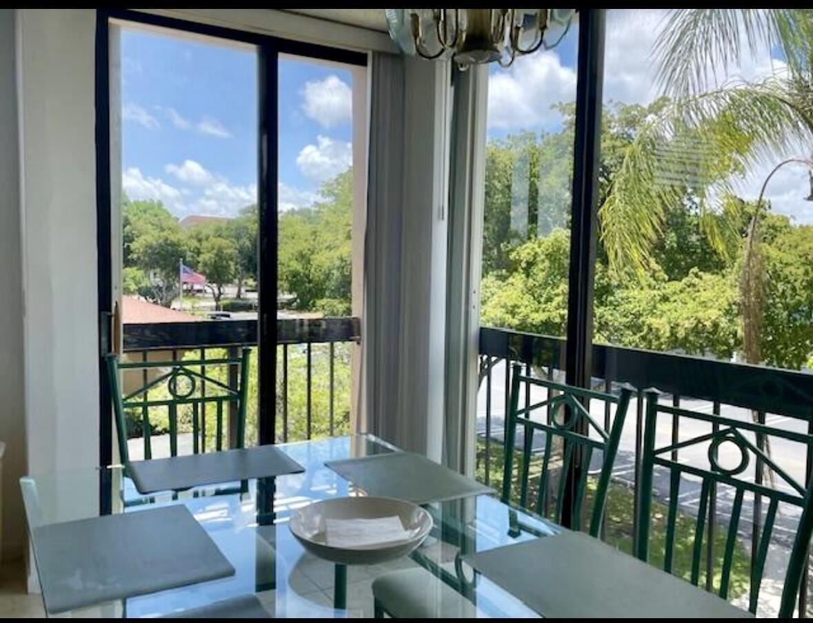 Foto de propiedad en 600 Egret Circle 7305, Delray Beach, FL 33444 Delray Beach con MLS# 
