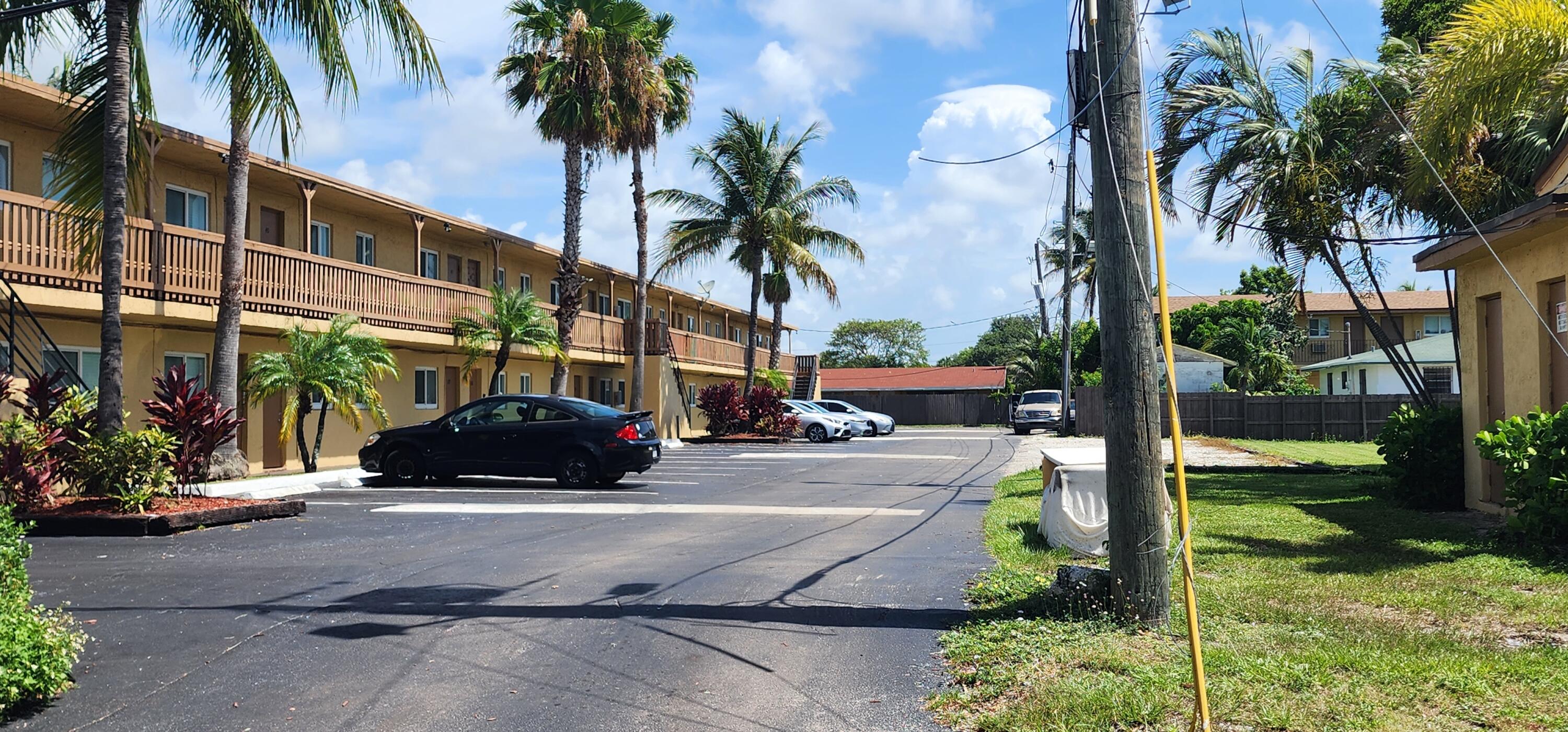 Foto de propiedad en 620 NW 7th Avenue 16, Pompano Beach, FL 33060 Pompano Beach con MLS# 