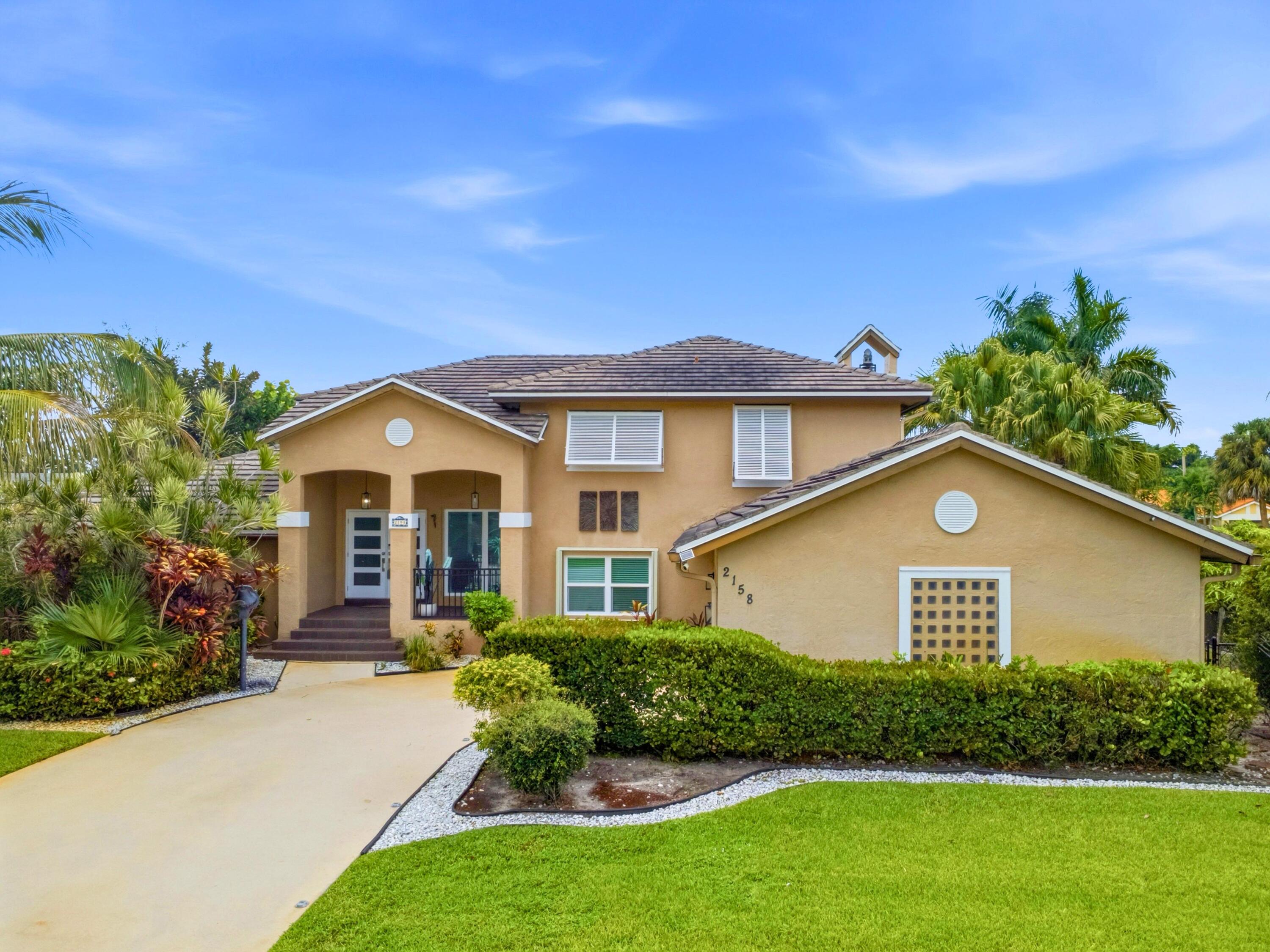 Foto de propiedad en 2158 Portland Avenue, Wellington, FL 33414 Wellington con MLS# 