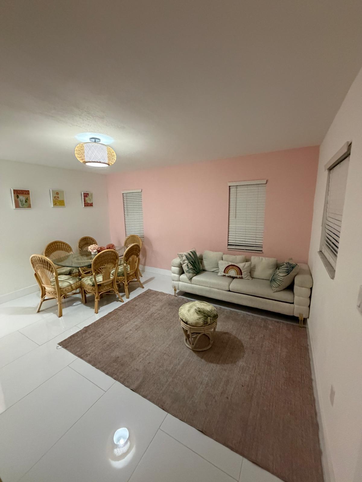En Renta 1700 NE 146th Street, Miami, FL 33181, Miami, FL 33181