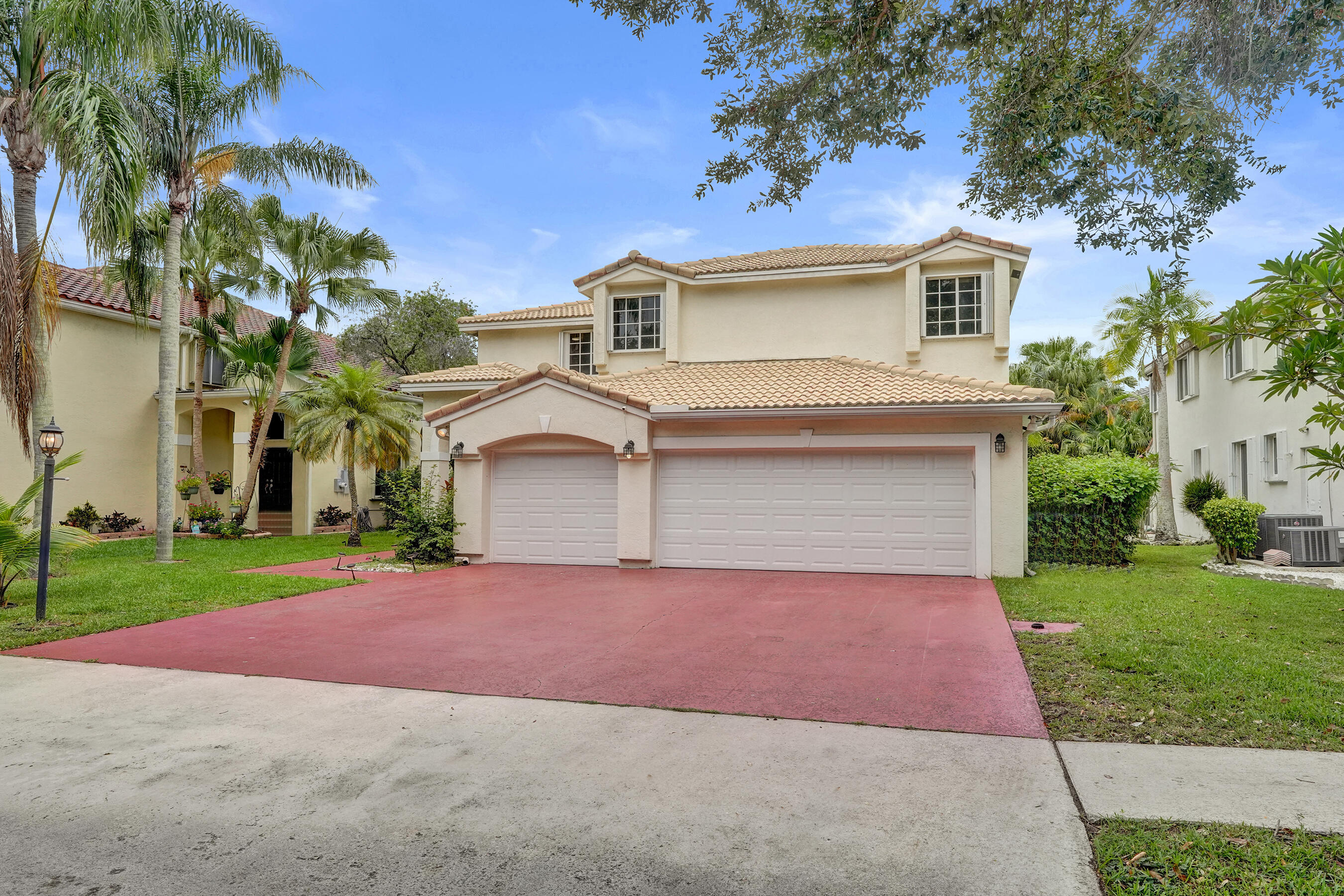 Foto de propiedad en 4180 Lansing Avenue, Cooper City, FL 33026 Cooper City con MLS# 