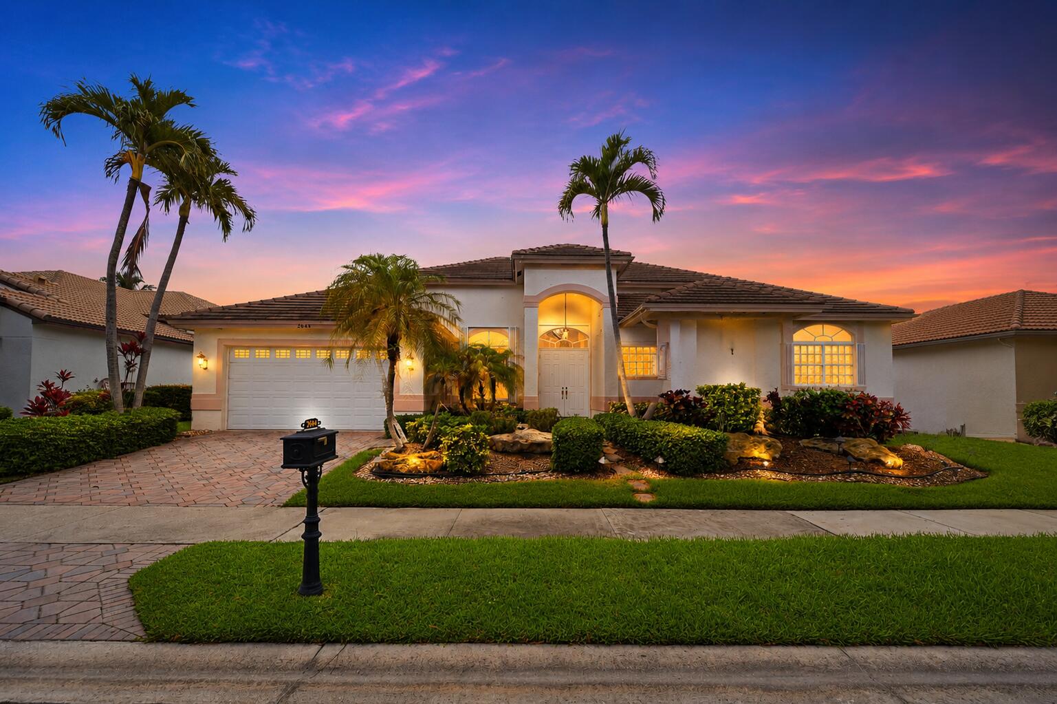 Foto de propiedad en 2644 Miller Court, Weston, FL 33332 Weston con MLS# 