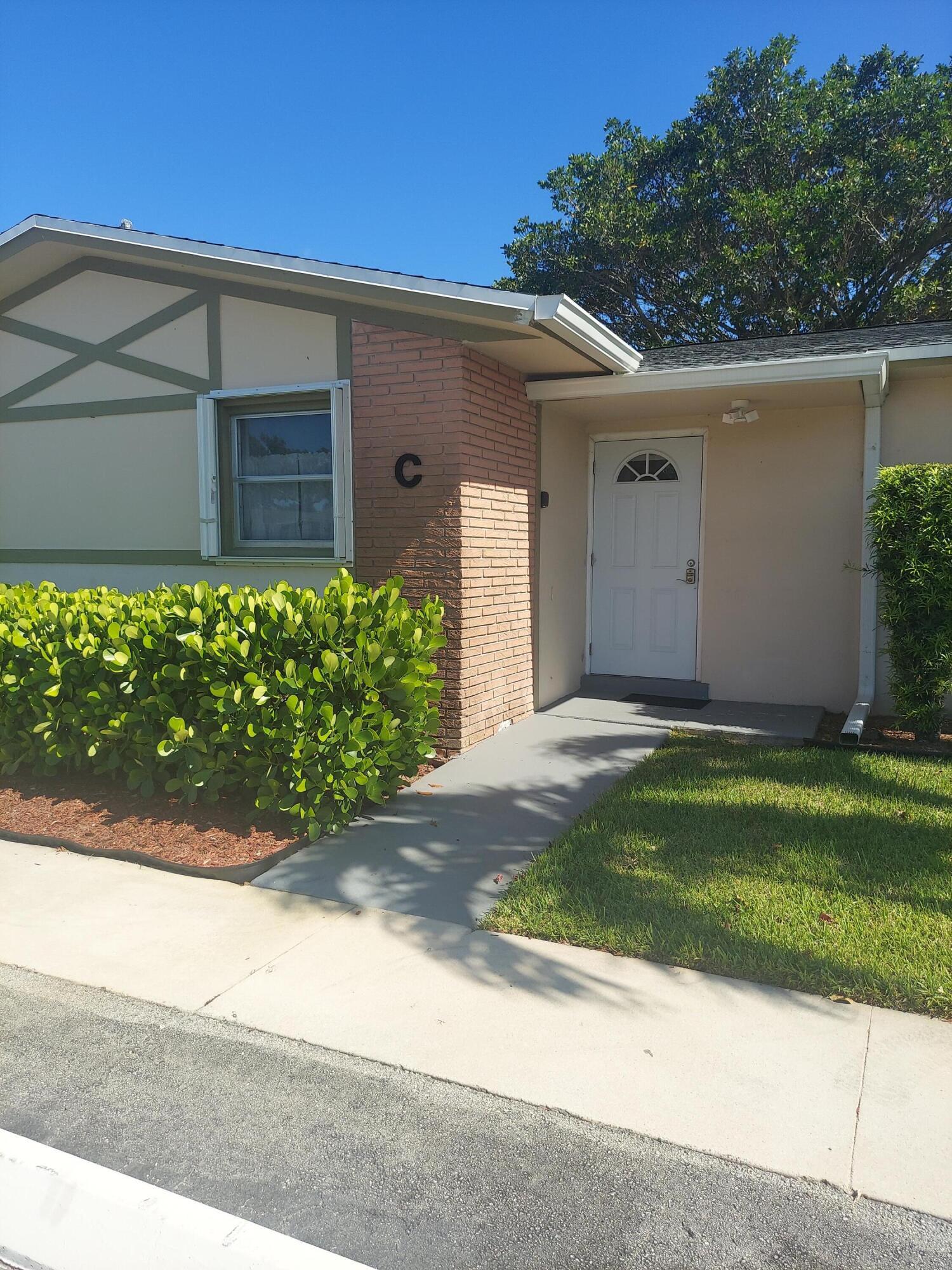 Alquilada 2590 Barkley Drive E C, West Palm Beach, FL 33415, West Palm Beach, FL 33415