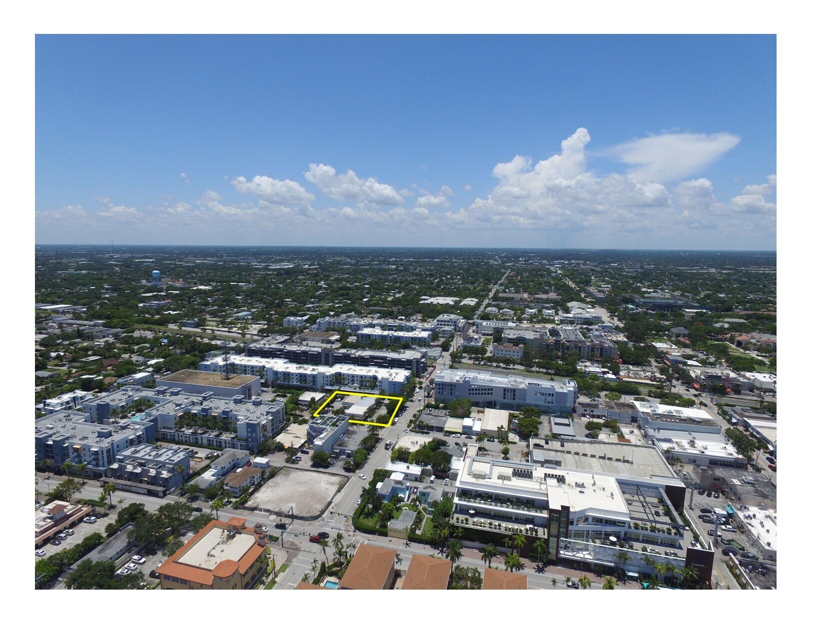 Foto de propiedad en 350 SE 1st Street, Delray Beach, FL Delray Beach con MLS# 