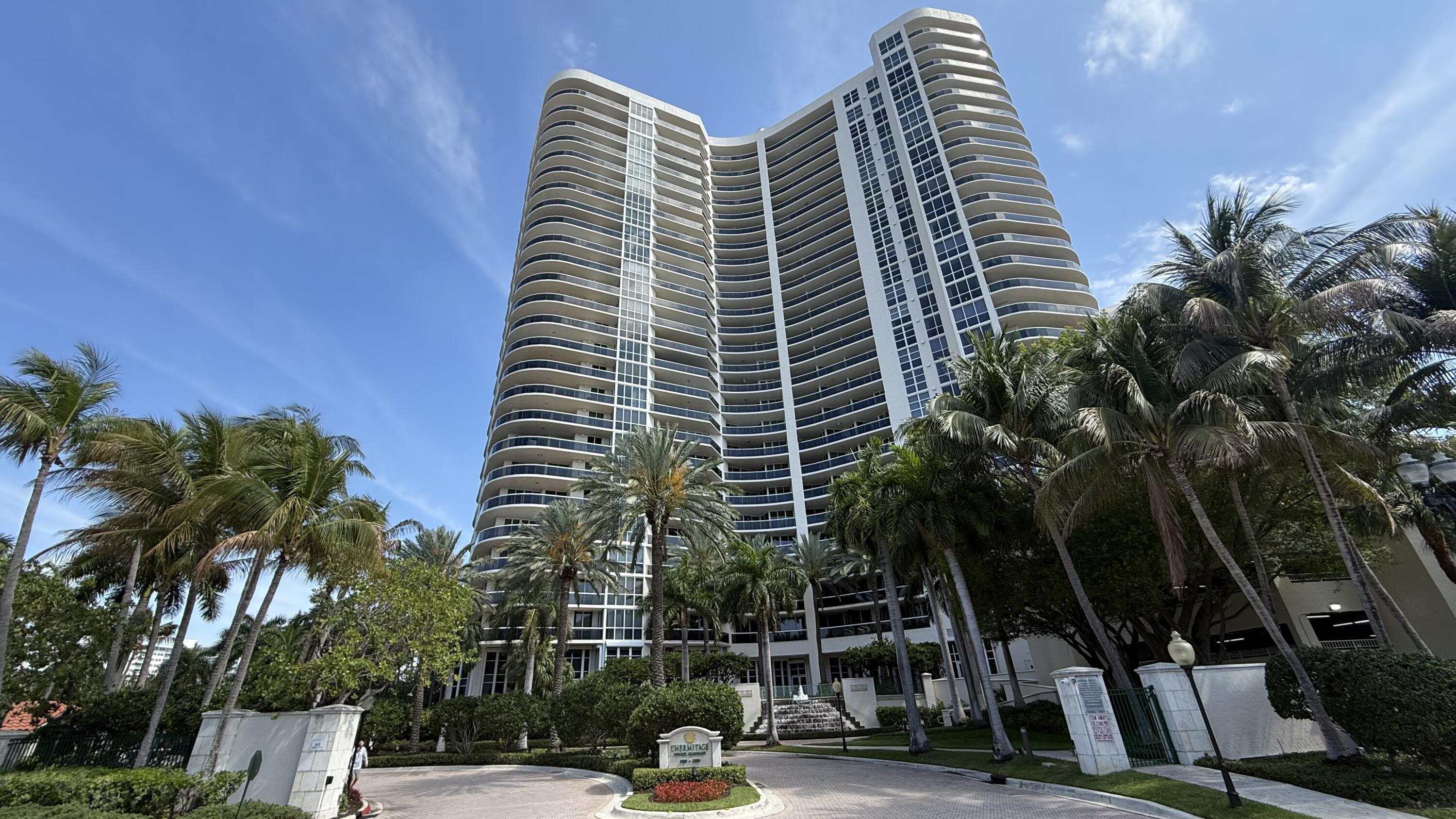 Foto de propiedad en 3200 N Ocean Boulevard 2103, Fort Lauderdale, FL 33308 Fort Lauderdale con MLS# 
