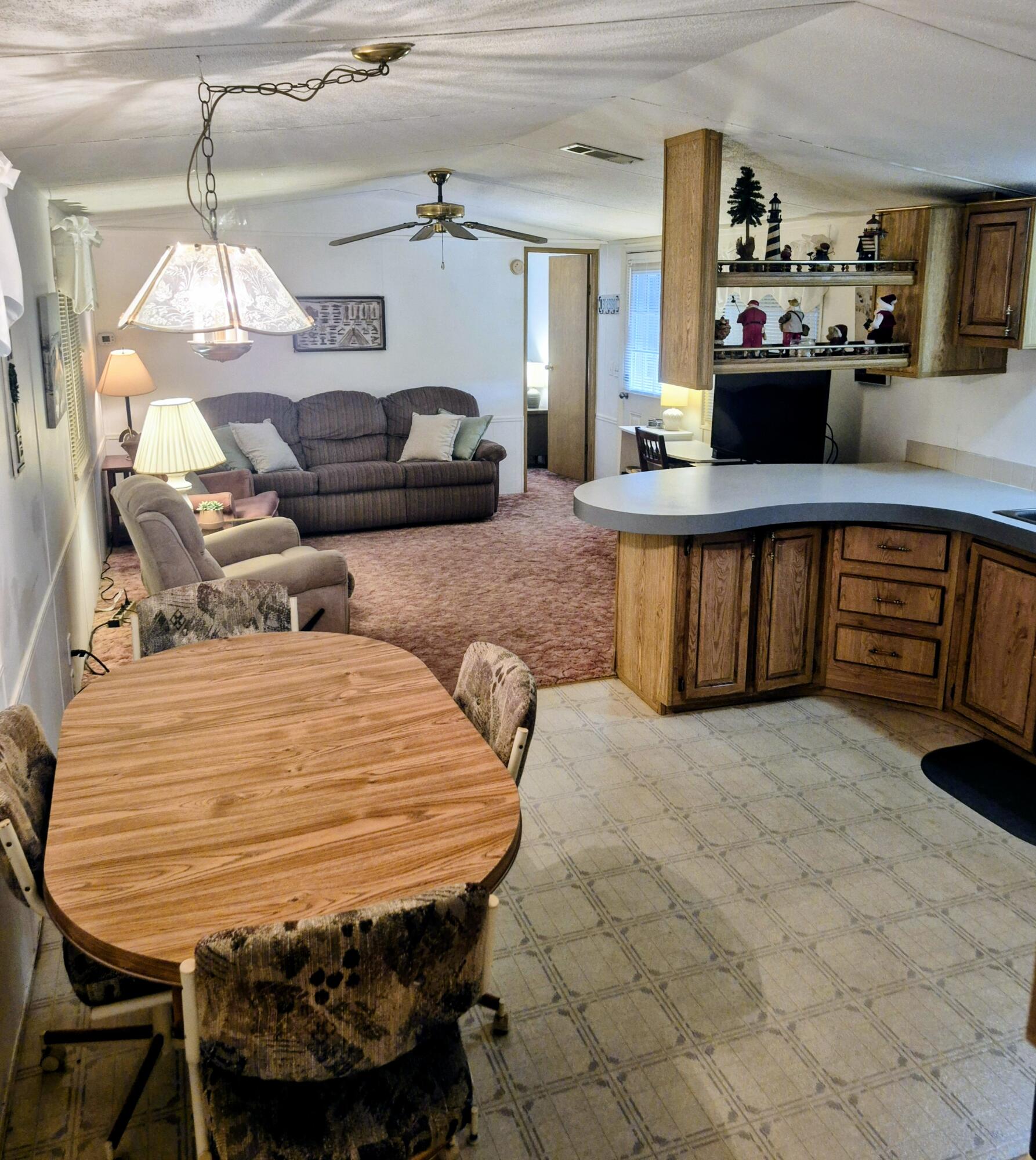 Foto de propiedad en 1066 Peach Lane, Okeechobee, FL 34974 Okeechobee con MLS# 