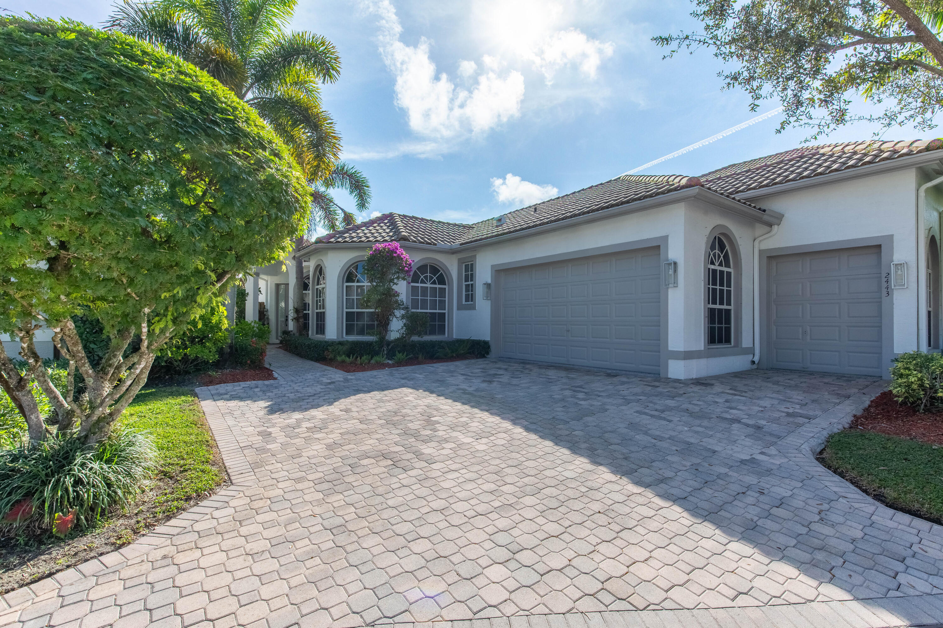 Alquilada 2443 Players Court, Wellington, FL 33414, Wellington, FL 33414