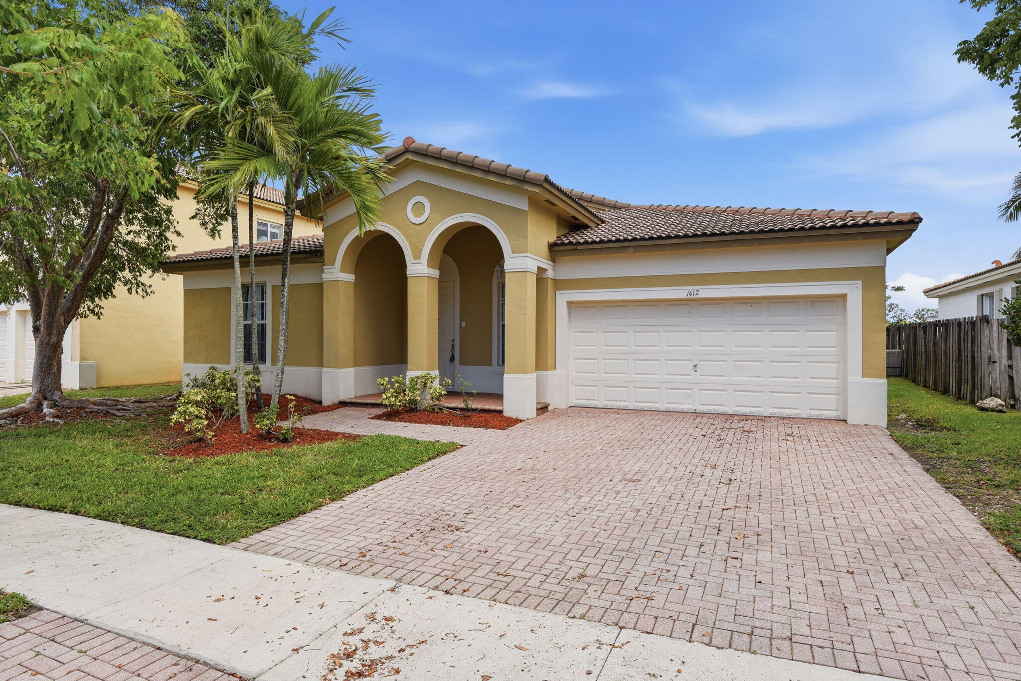 Foto de propiedad en 1412 NE 40th Avenue, Homestead, FL 33033 Homestead con MLS# 