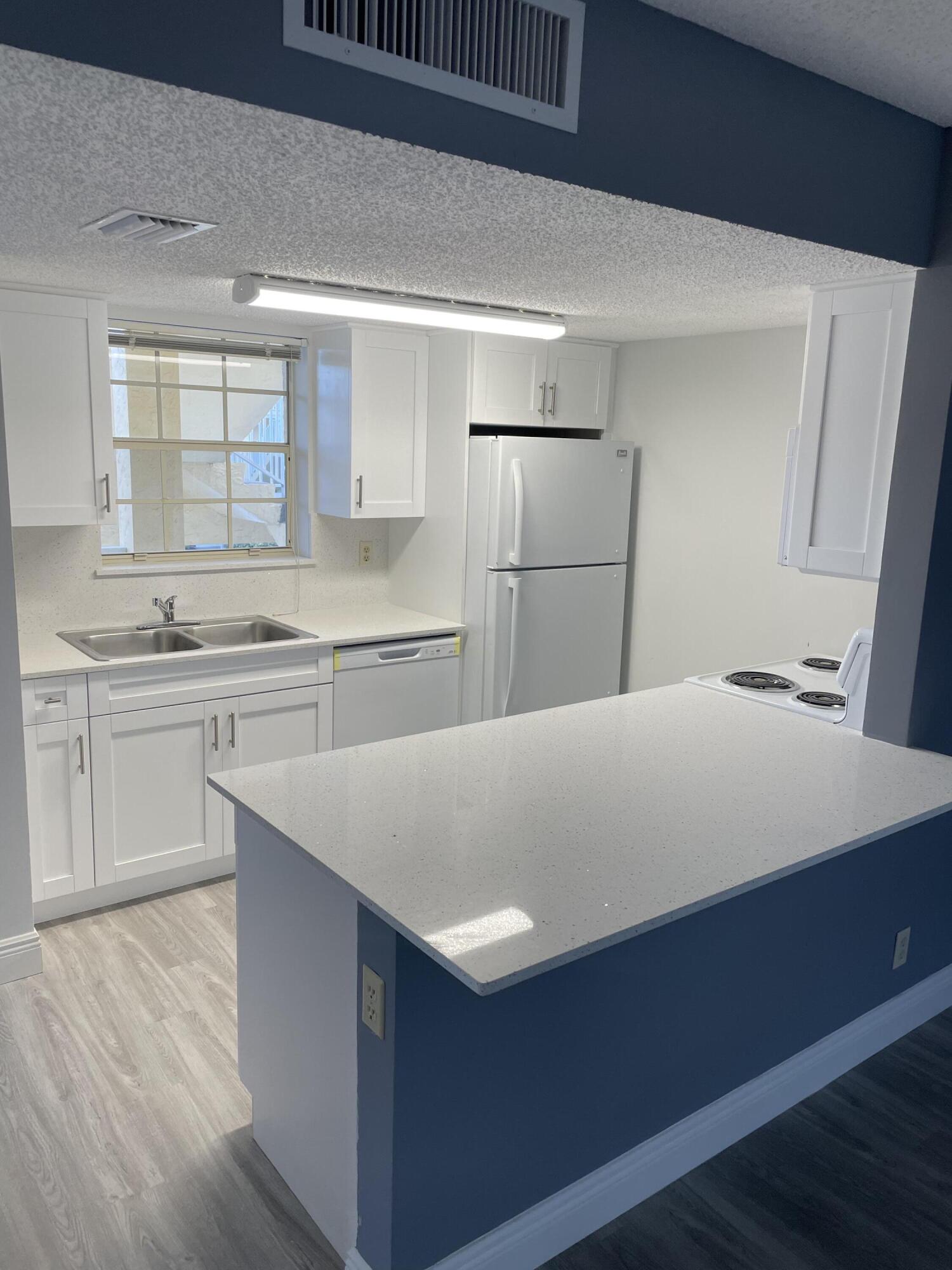 Foto de propiedad en 6284 La Costa Drive H, Boca Raton, FL 33433 Boca Raton con MLS# 