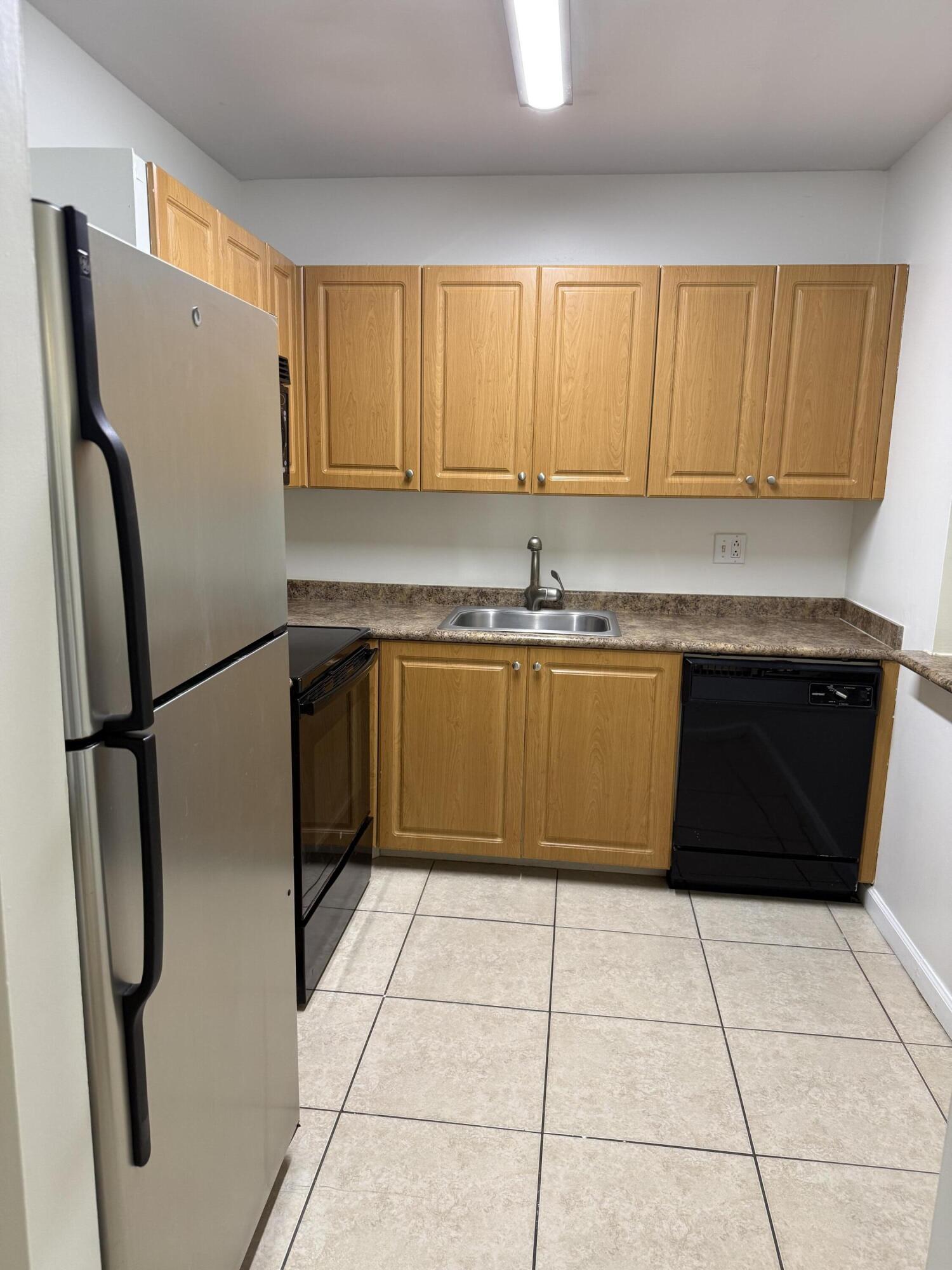 Foto de propiedad en 255 S Cypress Road 339, Pompano Beach, FL 33060 Pompano Beach con MLS# 