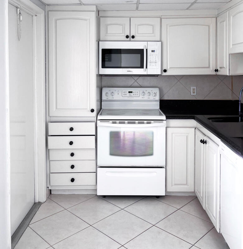 Foto de propiedad en 3050 N Palm Aire Drive 602, Pompano Beach, FL 33069 Pompano Beach con MLS#