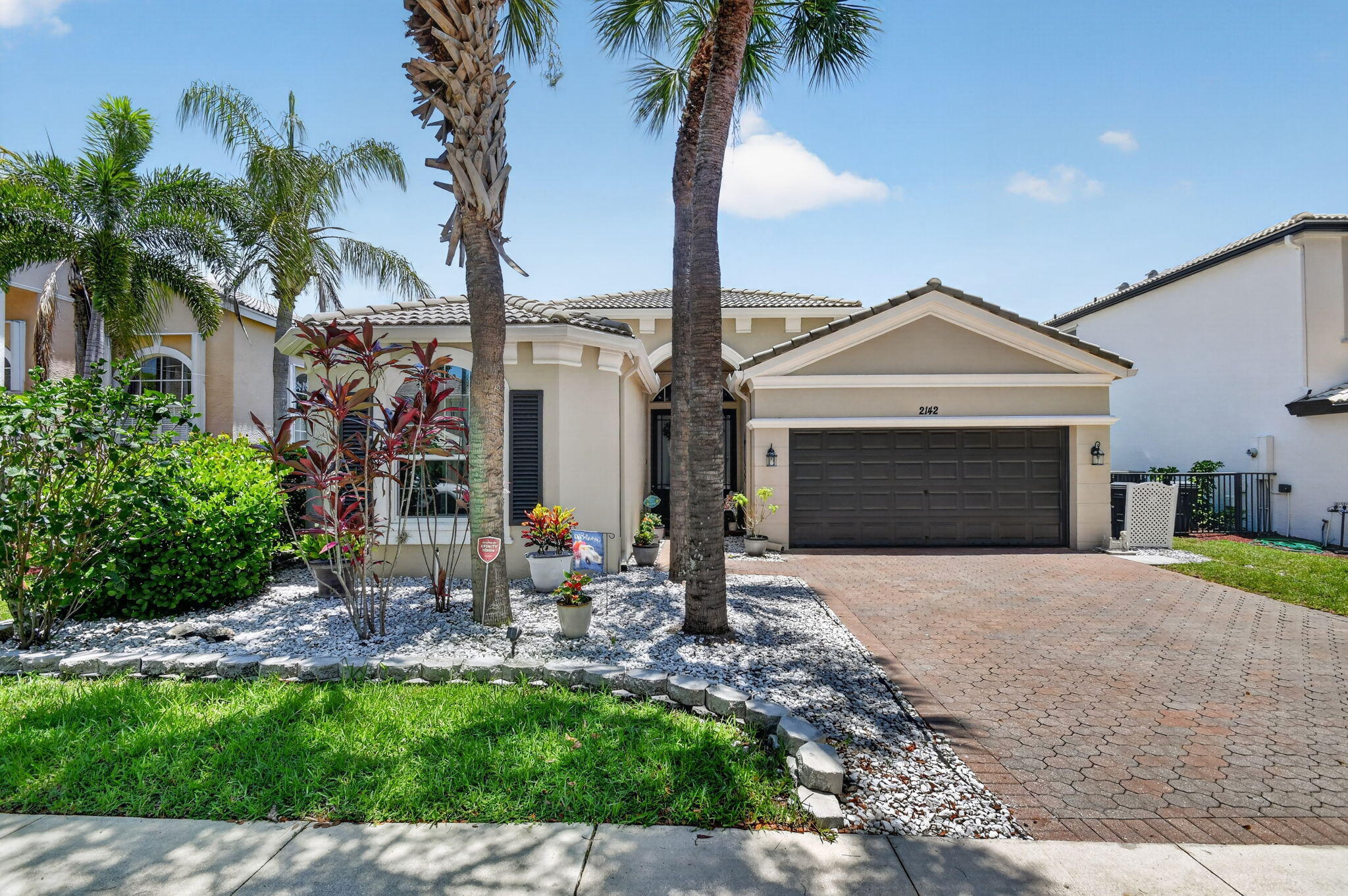 Foto de propiedad en 2142 Balsan Way, Wellington, FL 33414 Wellington con MLS# 