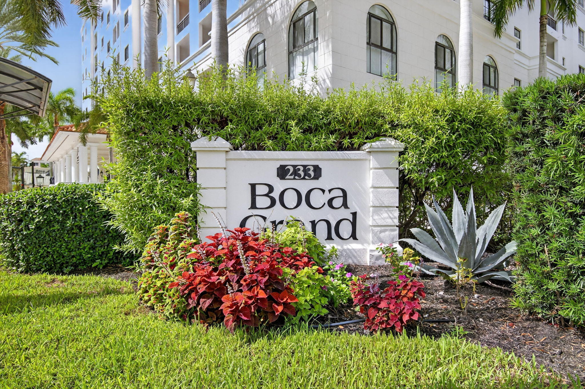 Foto de propiedad en 233 S Federal Highway 702, Boca Raton, FL 33432 Boca Raton con MLS# 