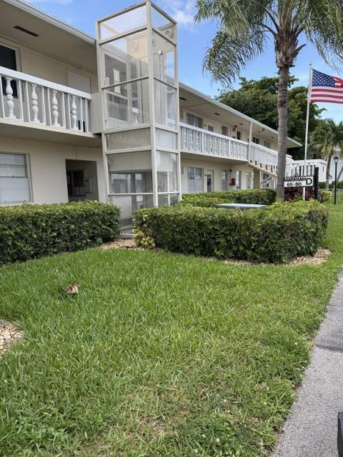 Foto de propiedad en 76 Markham D, Deerfield Beach, FL 33442 Deerfield Beach con MLS# 