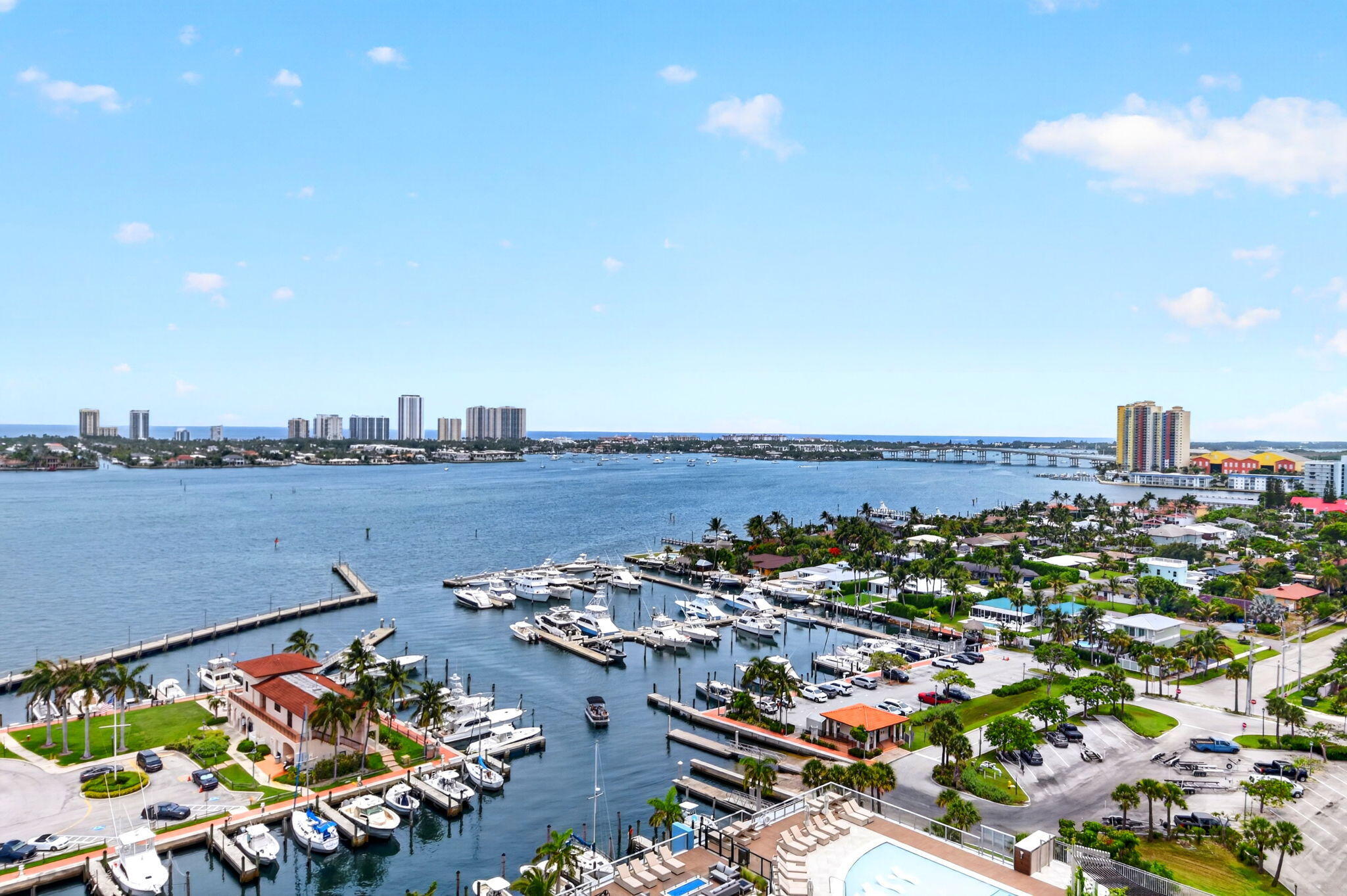 En Renta 220 Lake Shore Drive 1511, Lake Park, FL 33403, Lake Park, FL 33403