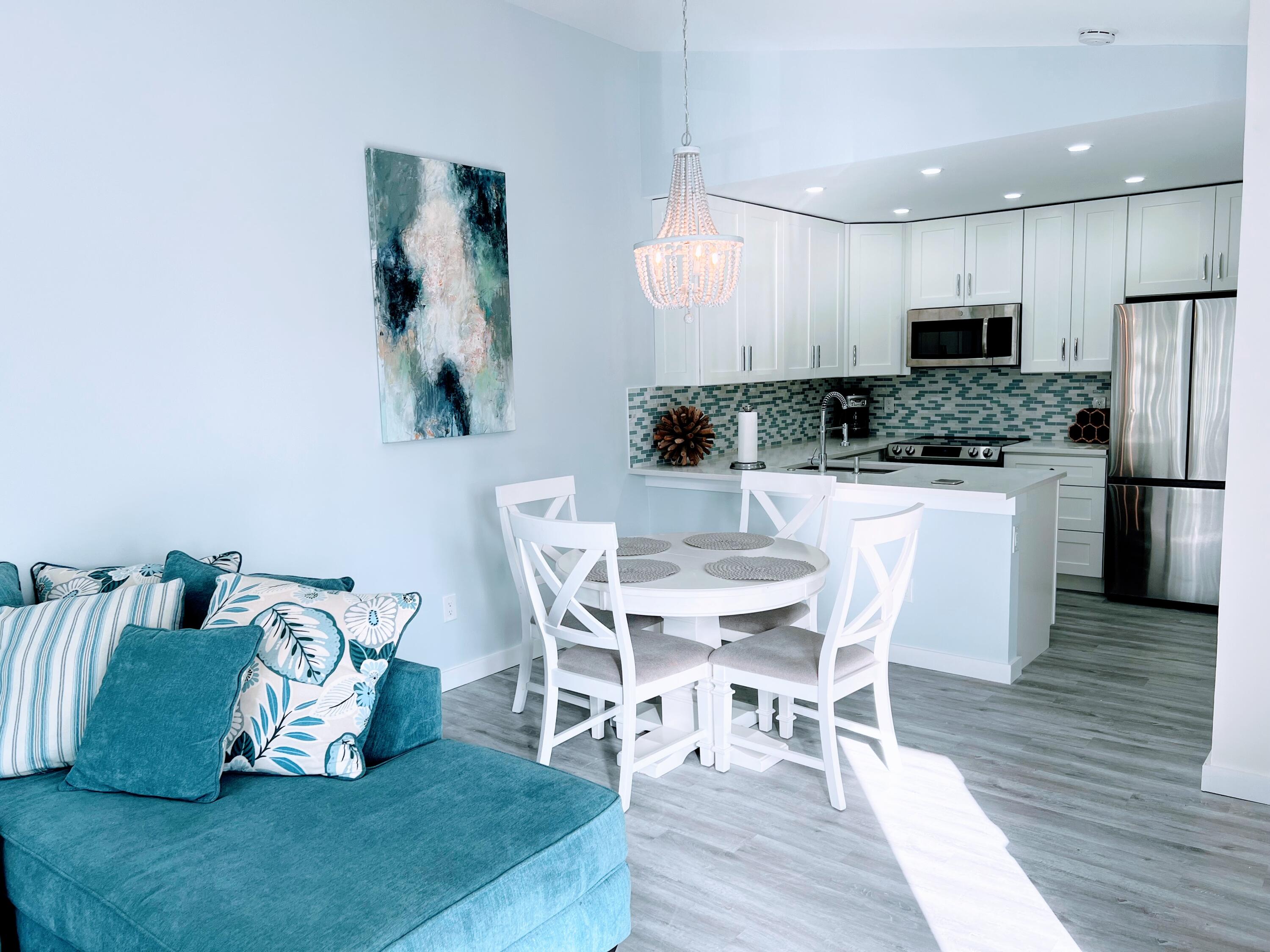 Foto de propiedad en 647 Waterside Drive, Hypoluxo, FL 33462 Hypoluxo con MLS# 