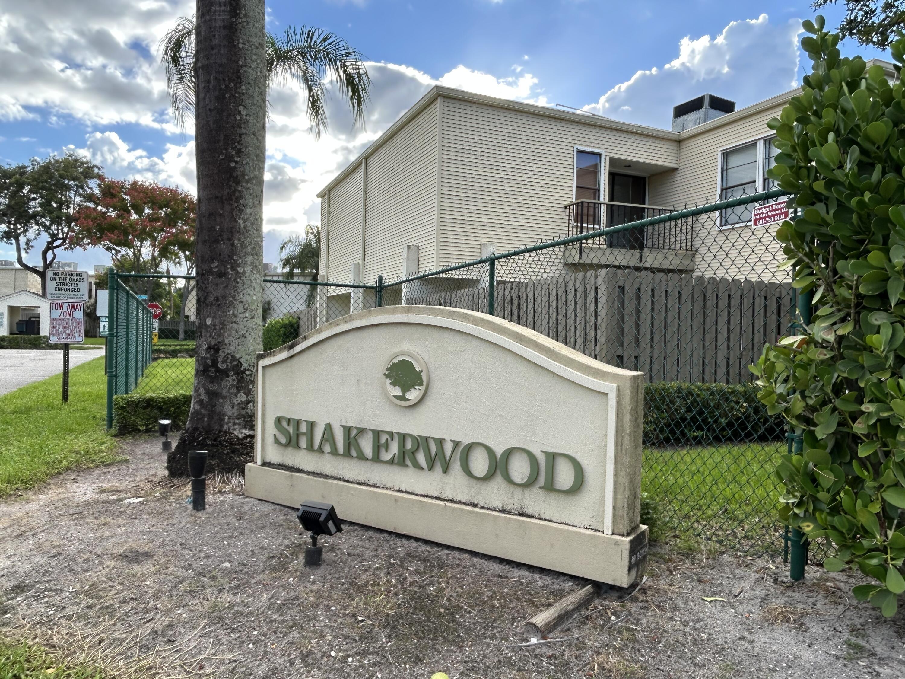 Foto de propiedad en 11983 Shakerwood Lane, Wellington, FL 33414 Wellington con MLS# 