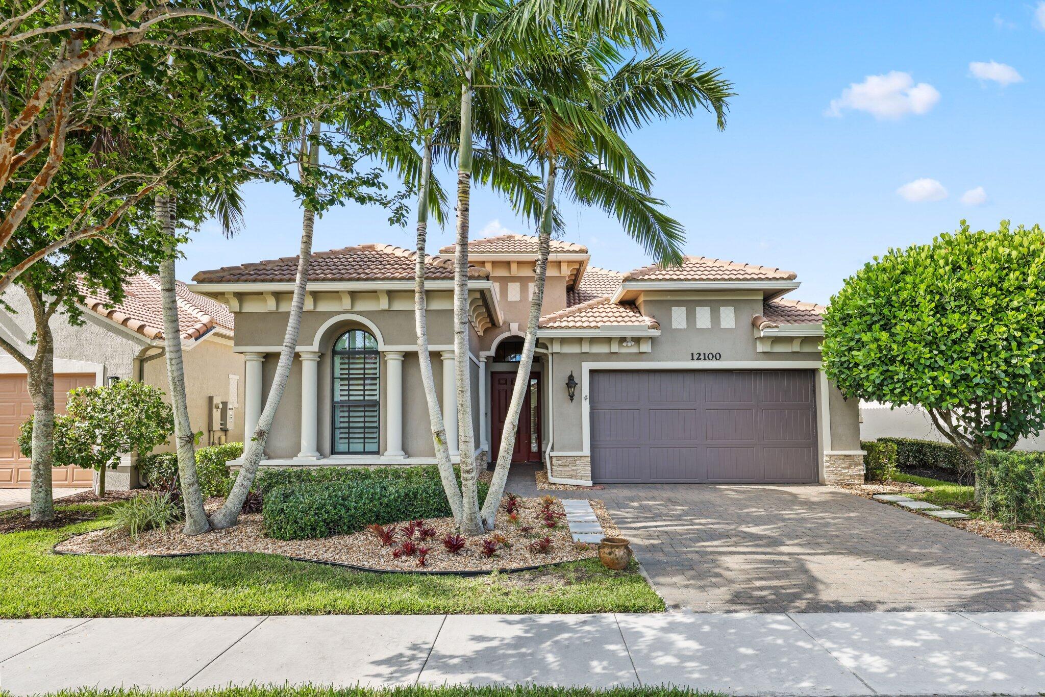 Foto de propiedad en 12100 Kalmar Circle S, Parkland, FL 33076 Parkland con MLS# 