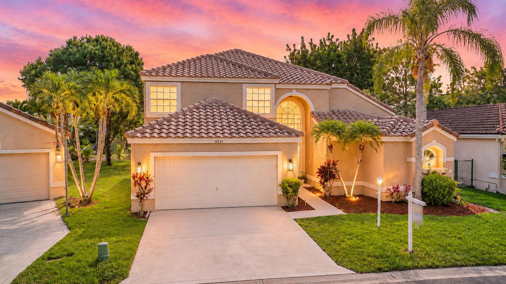 Foto de propiedad en 11614 NW 2nd Drive, Coral Springs, FL 33071 Coral Springs con MLS# 