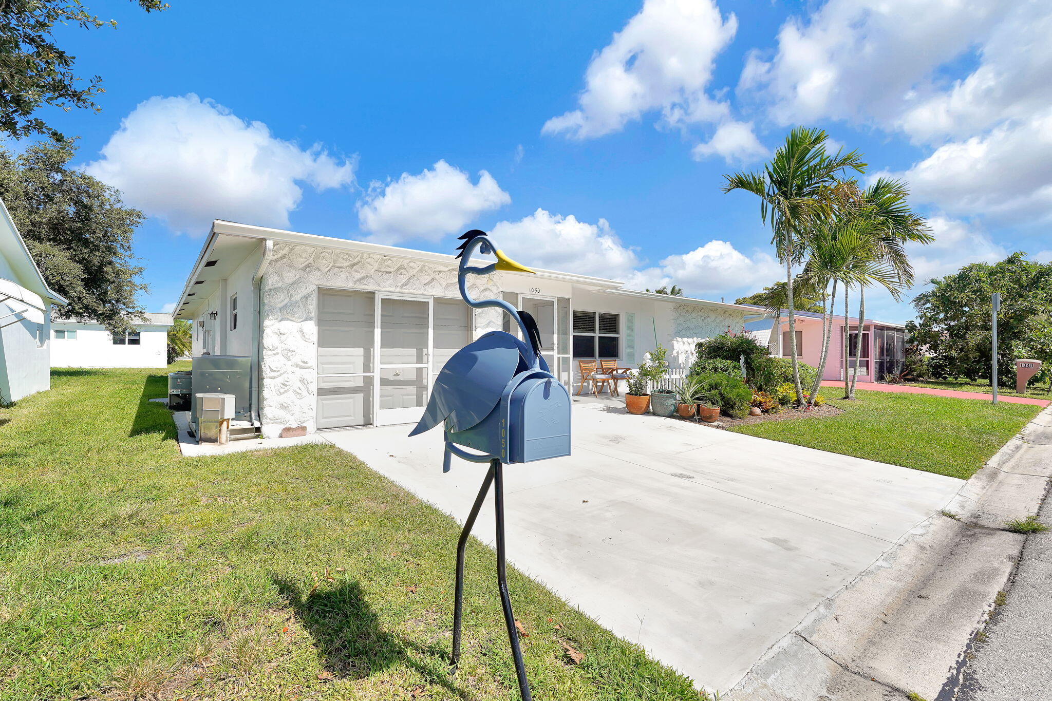 Foto de propiedad en 1050 NW 73rd Terrace, Margate, FL 33063 Margate con MLS# 